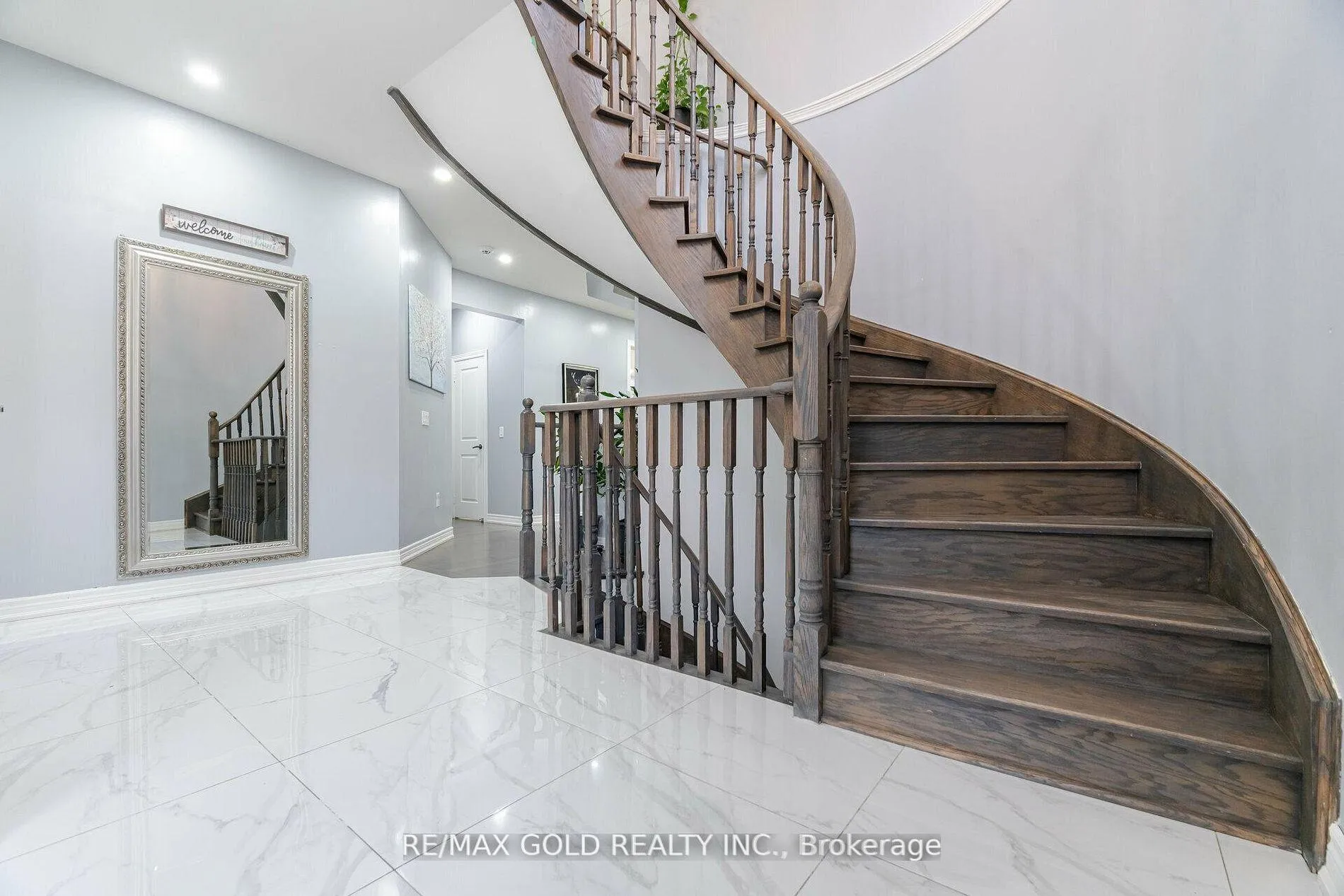 Photo 7 of 30 Fulmer Road, Brampton, Northwest Brampton — HOMEH