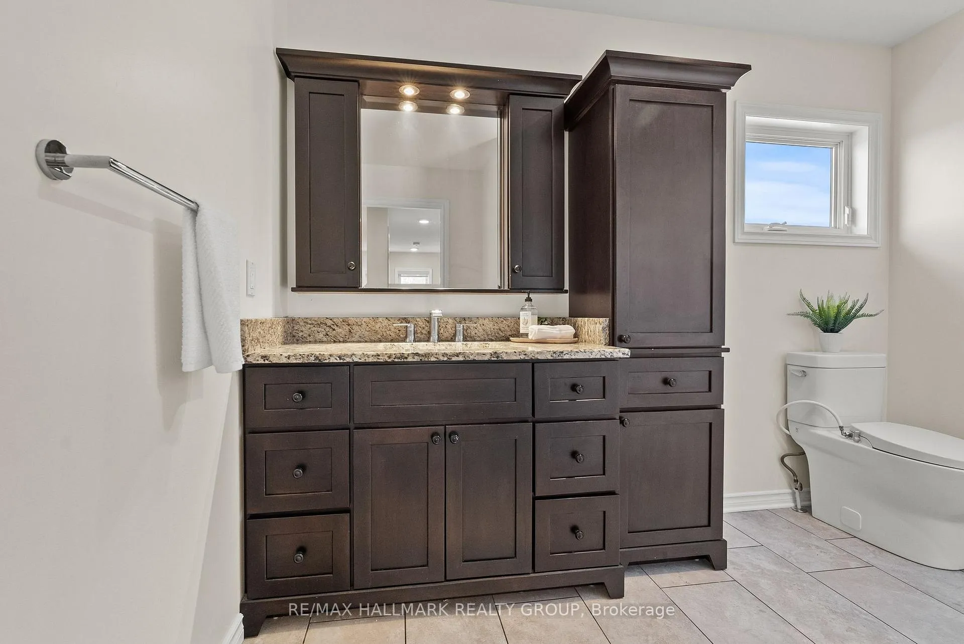 Photo 20 of 2431 Dunning Road, Ottawa, Cumberland West — HOMEH