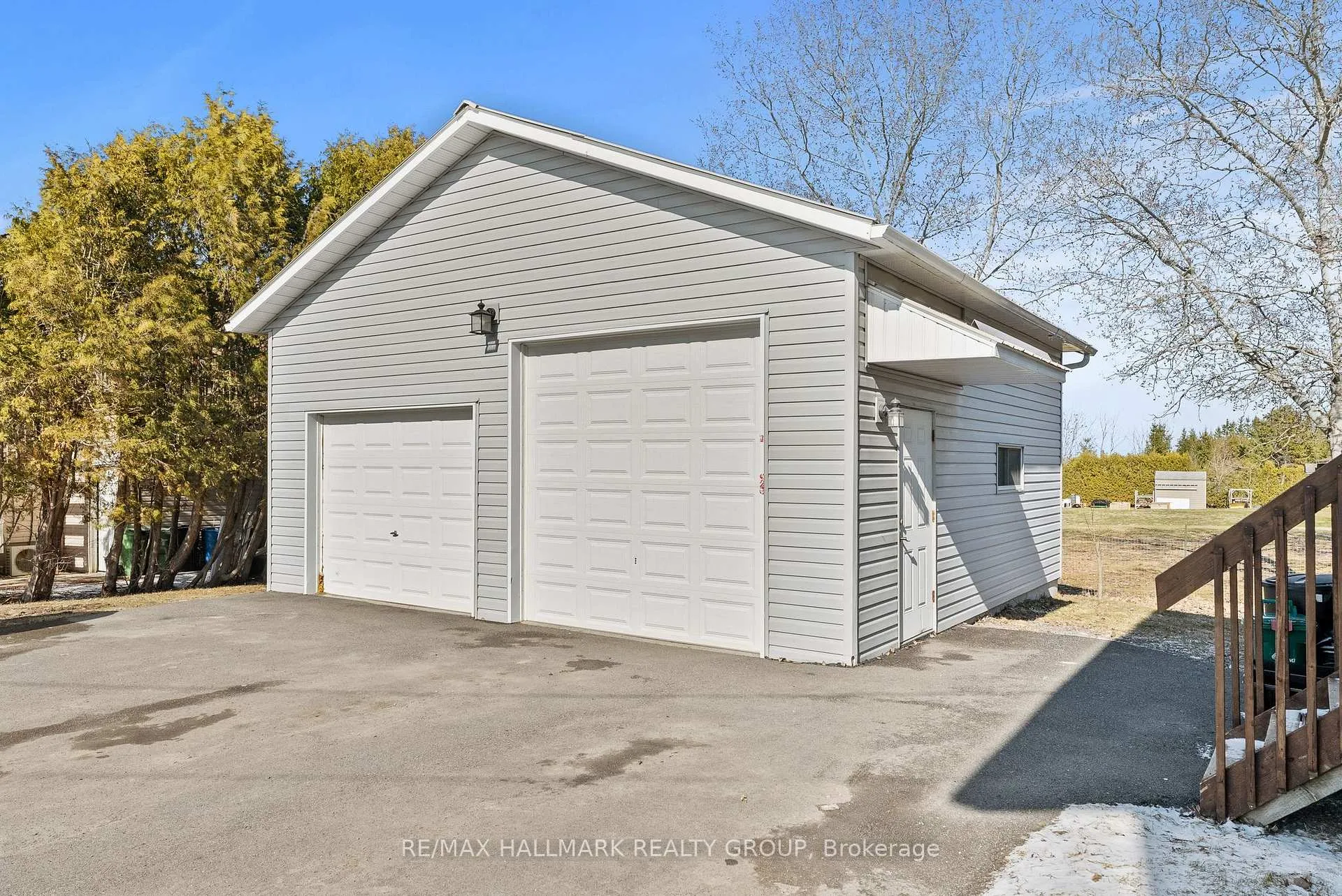 Photo 26 of 2431 Dunning Road, Ottawa, Cumberland West — HOMEH