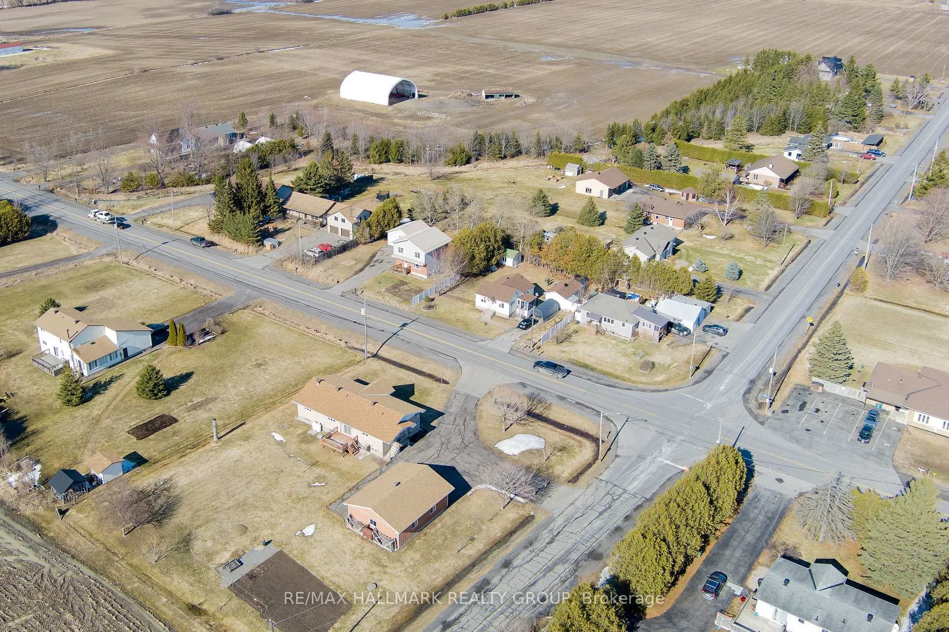 Photo 35 of 2431 Dunning Road, Ottawa, Cumberland West — HOMEH