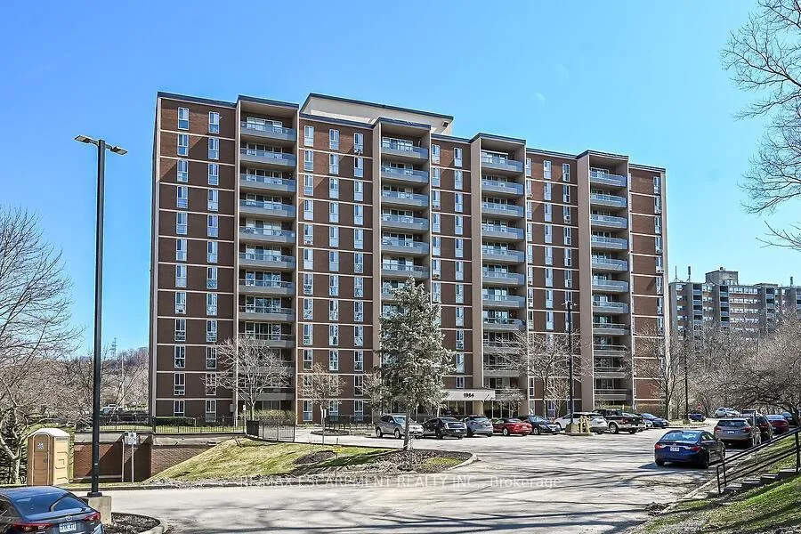 Front of Unit 1105, 1964 Main Street W