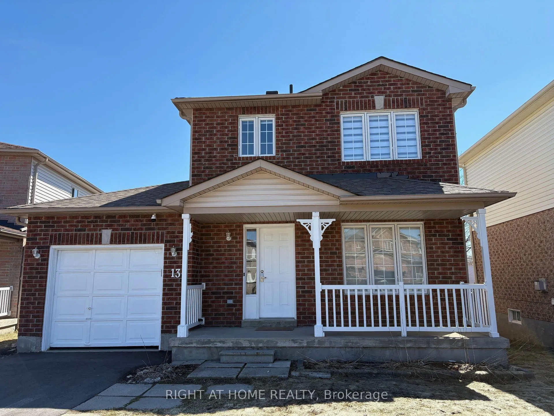 Photo 1 of 13 Golds Crescent, Barrie, Holly — HOMEH