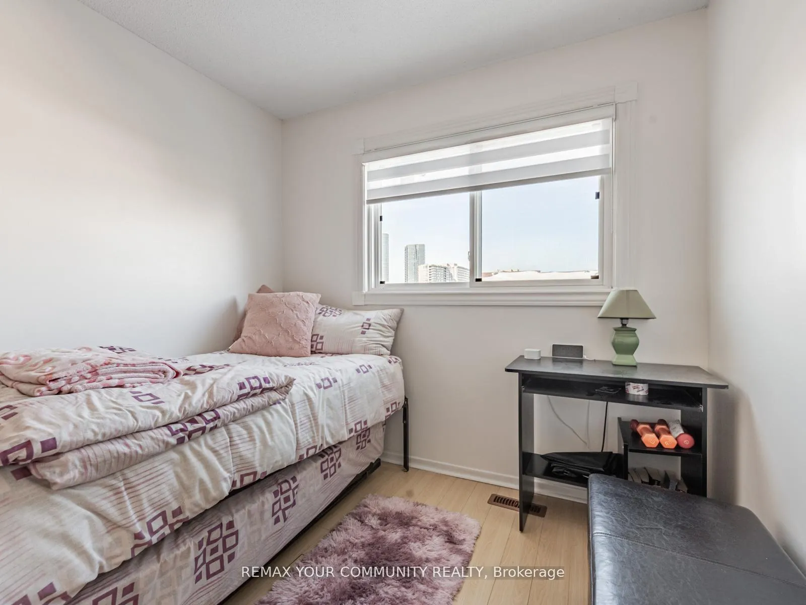 Photo 24 of 60 Dana Crescent, Vaughan, Crestwood-Springfarm-Yorkhill — HOMEH