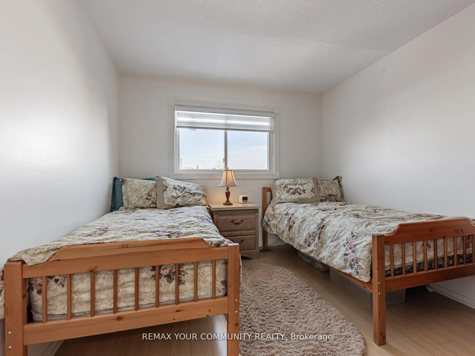 Photo 26 of 60 Dana Crescent, Vaughan, Crestwood-Springfarm-Yorkhill — HOMEH