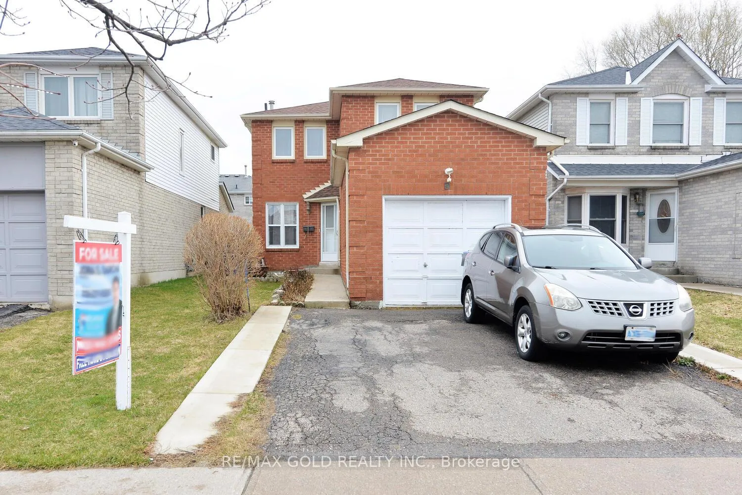 Front of 9 Ravenswood Drive