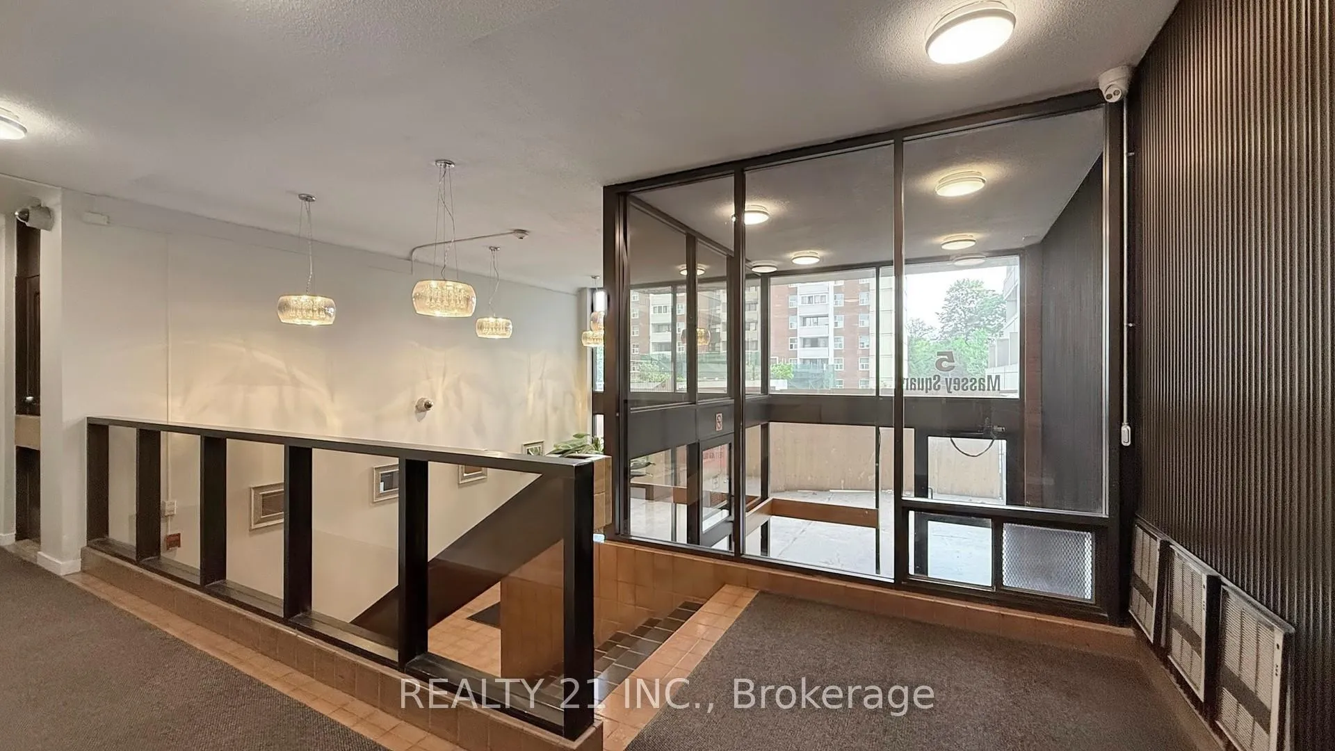 Photo 6 of Unit 2103, 5 Massey Square, Toronto, Crescent Town — HOMEH