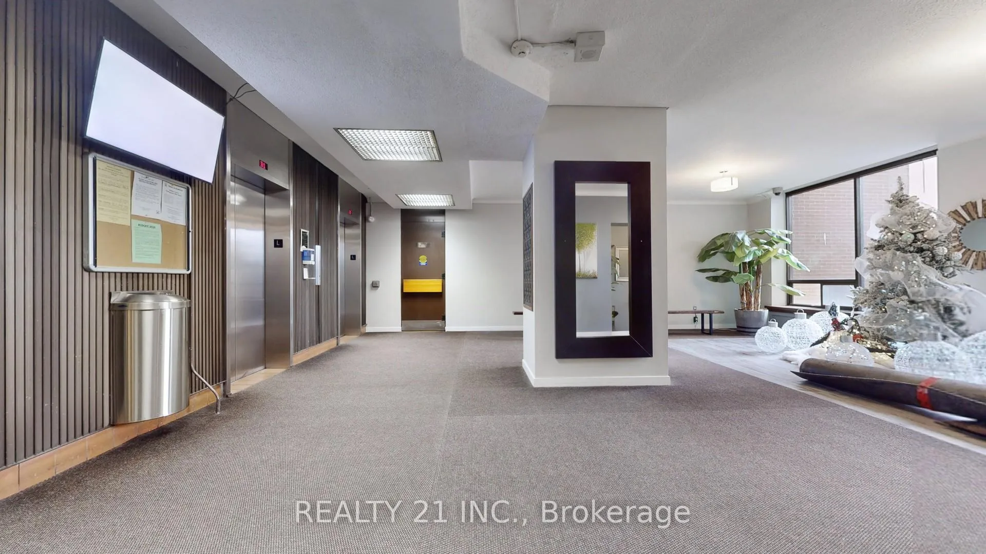Photo 8 of Unit 2103, 5 Massey Square, Toronto, Crescent Town — HOMEH
