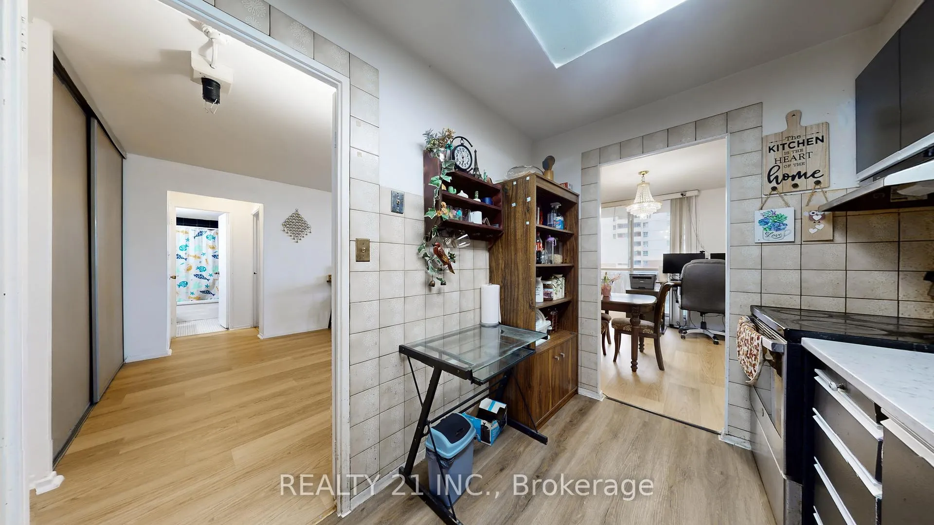 Photo 17 of Unit 2103, 5 Massey Square, Toronto, Crescent Town — HOMEH