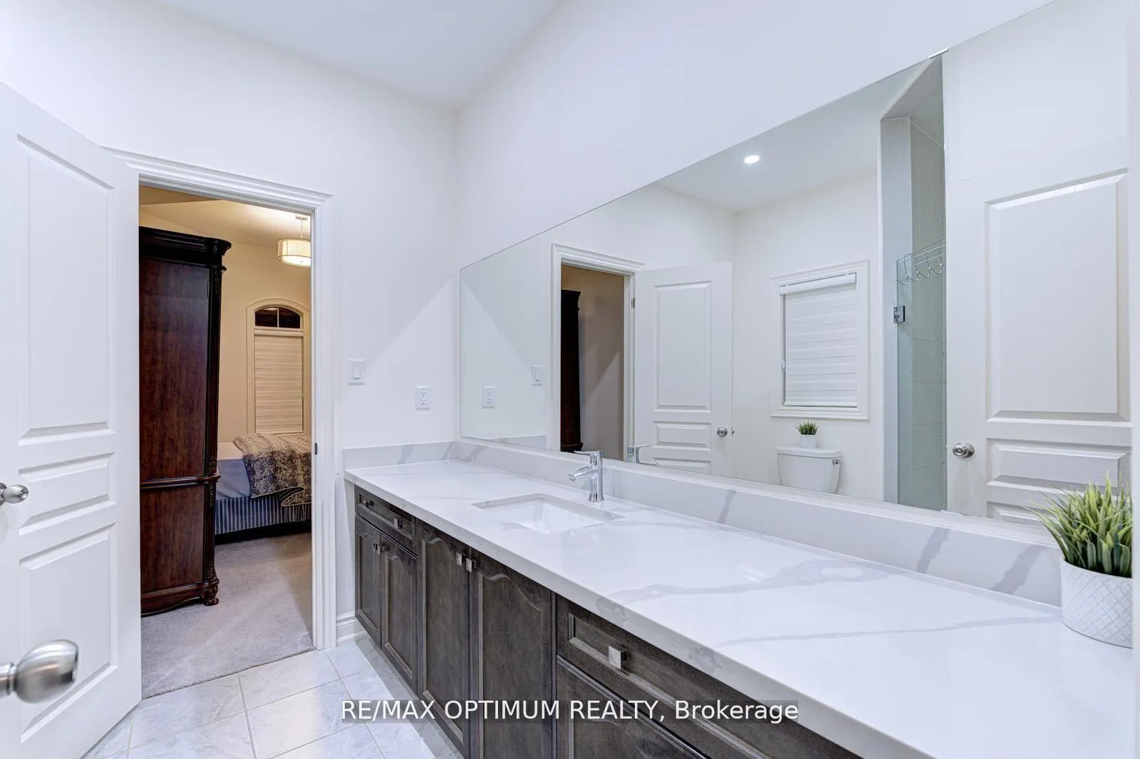 Photo 32 of 91 Elderslie Crescent, Vaughan, Kleinburg — HOMEH