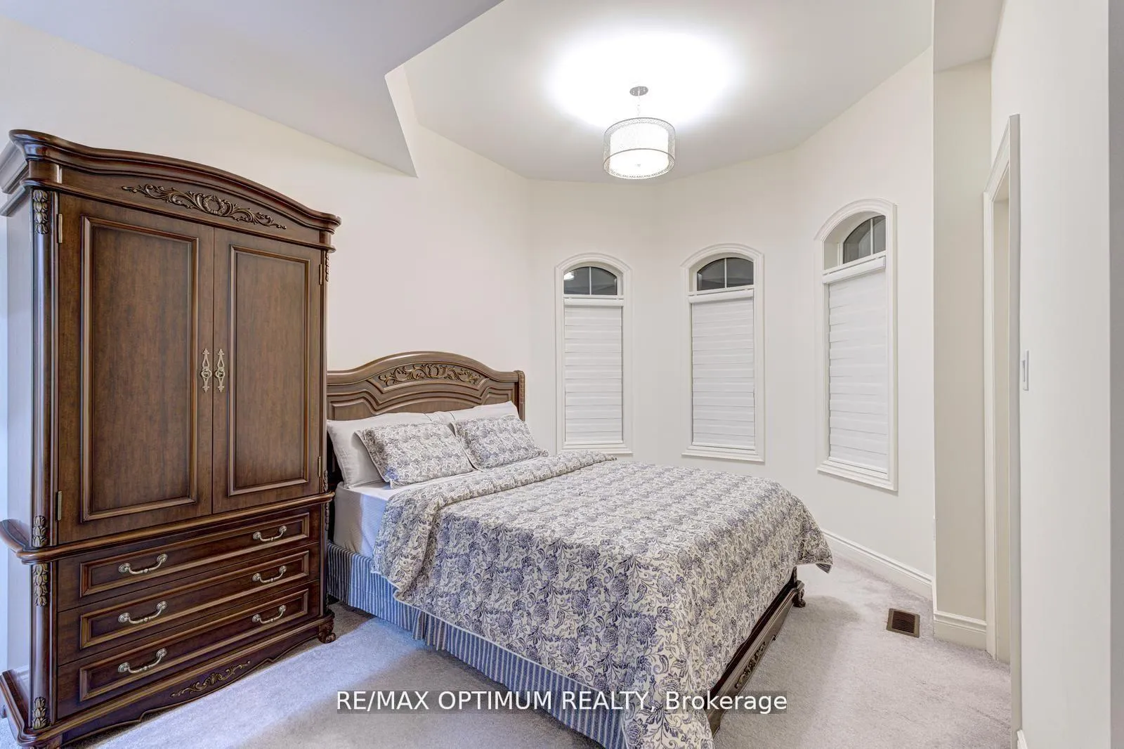 Photo 34 of 91 Elderslie Crescent, Vaughan, Kleinburg — HOMEH