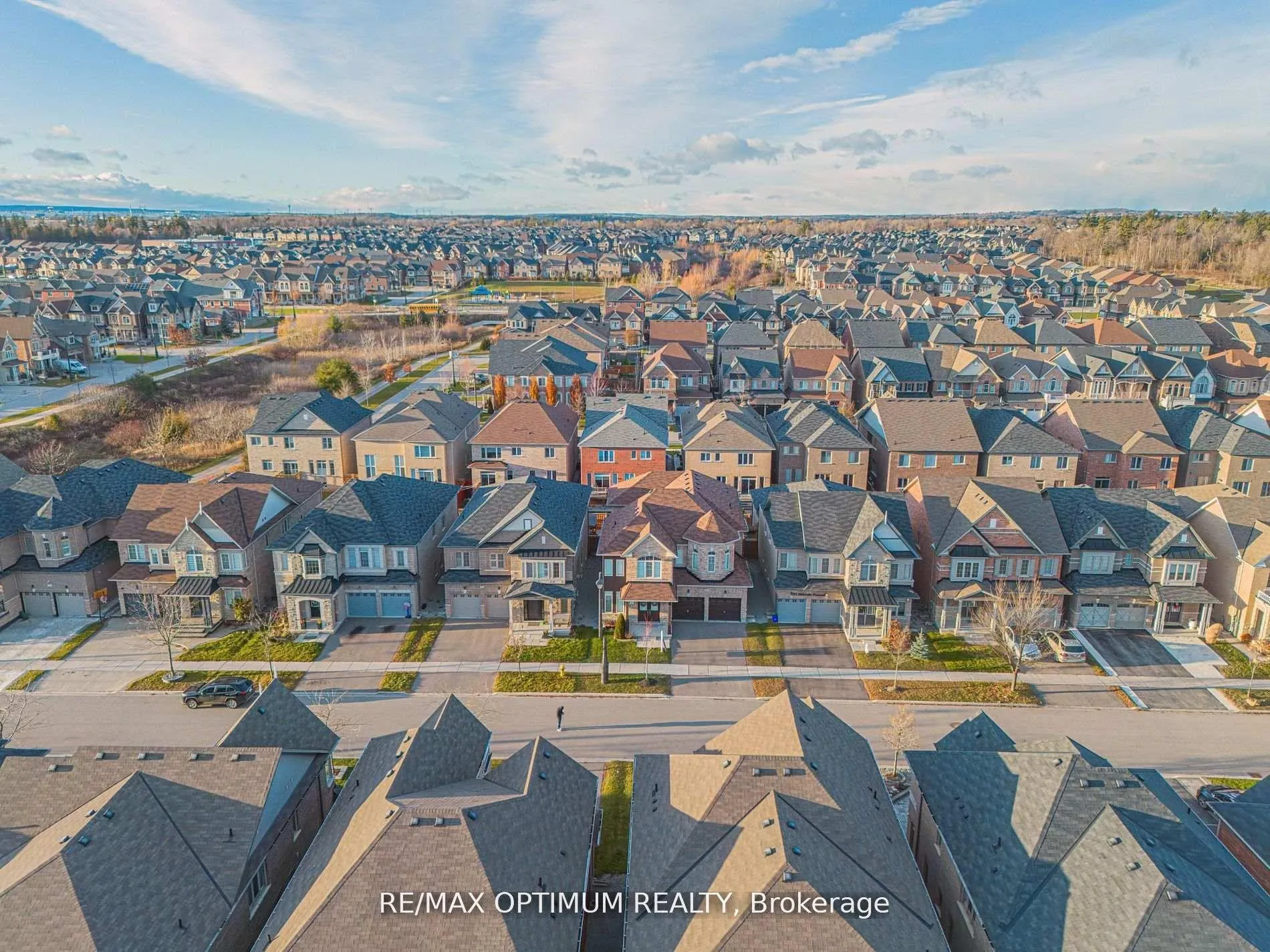 Photo 44 of 91 Elderslie Crescent, Vaughan, Kleinburg — HOMEH