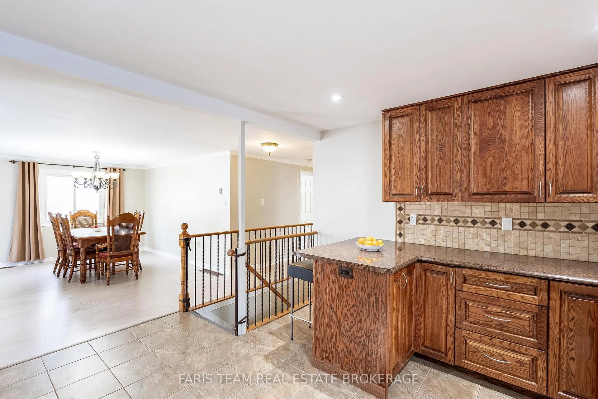 Photo 8 of 13 Maitland Drive, Barrie, Grove East — HOMEH