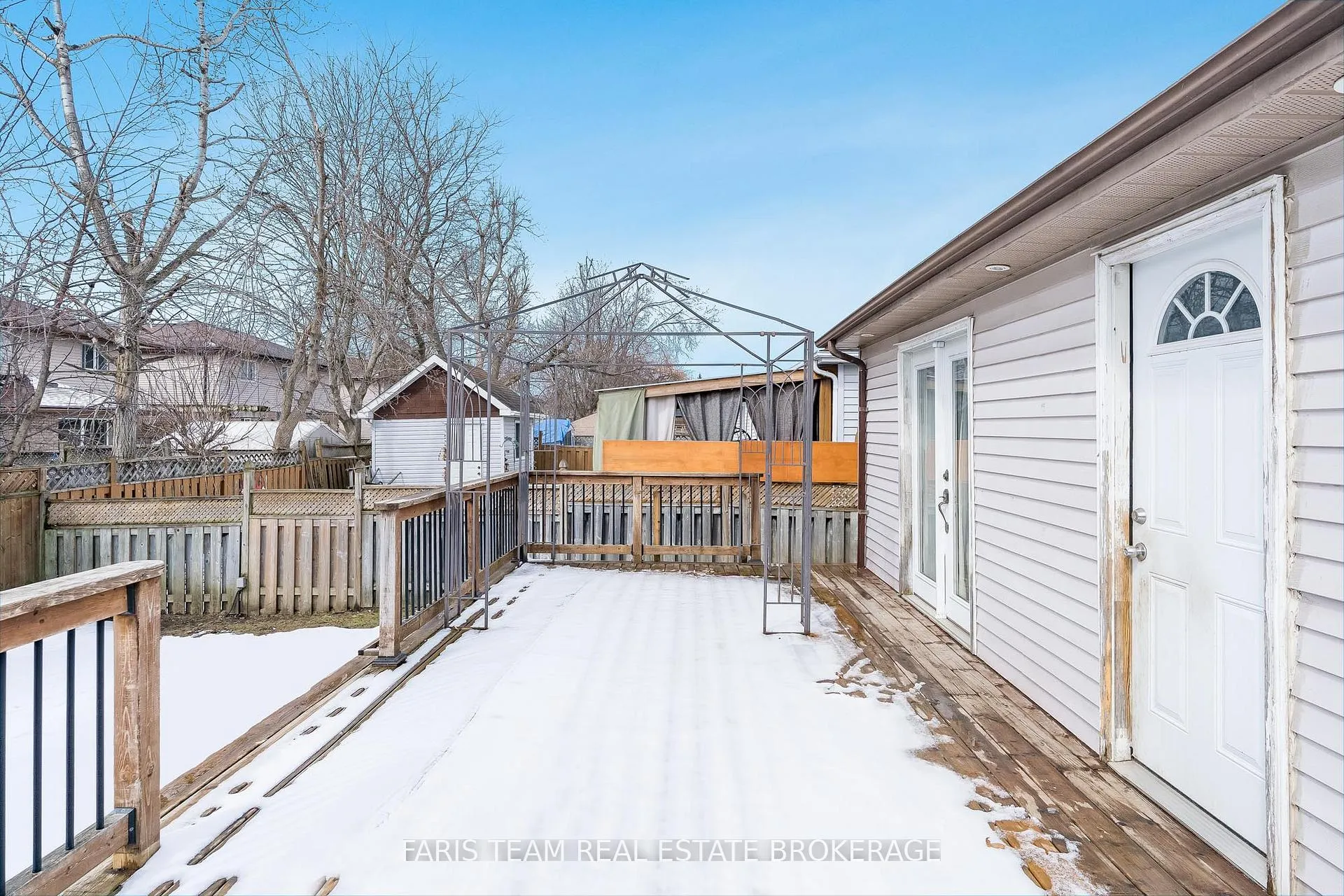 Photo 25 of 13 Maitland Drive, Barrie, Grove East — HOMEH