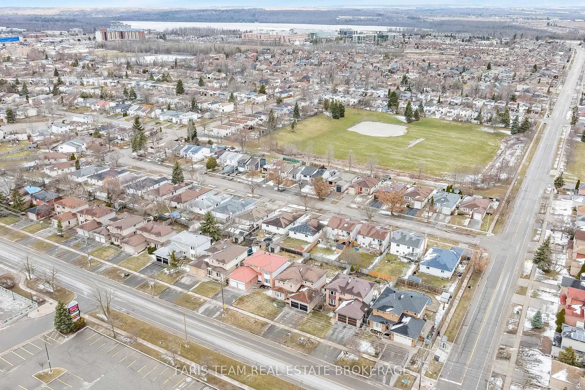 Photo 32 of 13 Maitland Drive, Barrie, Grove East — HOMEH