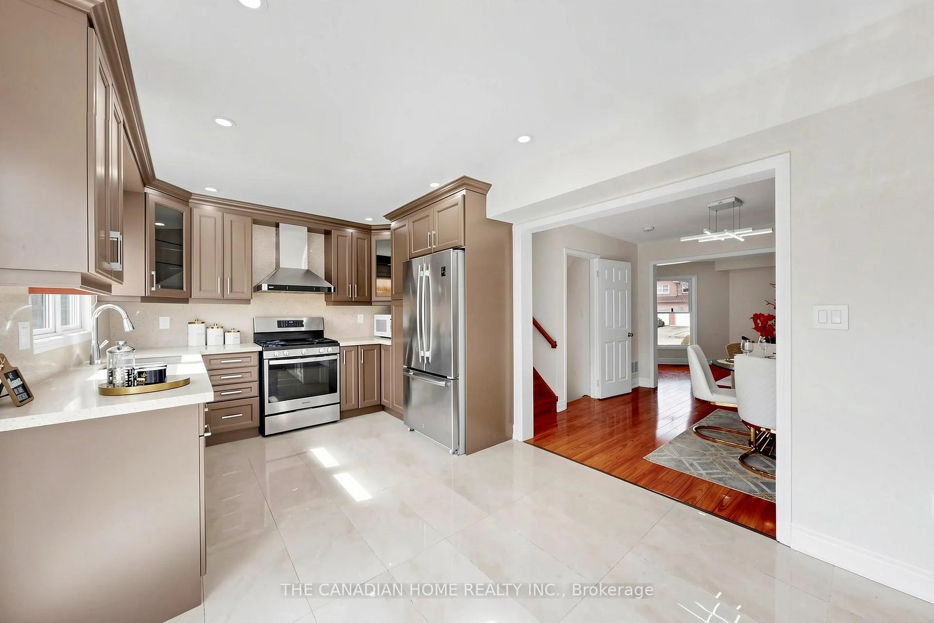 Photo 14 of 80 Mt Ranier Crescent E, Brampton, Sandringham-Wellington — HOMEH