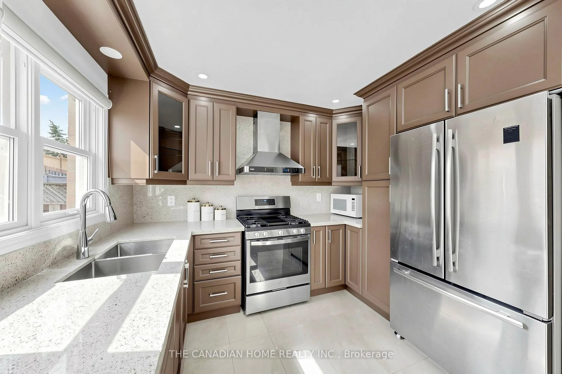 Photo 17 of 80 Mt Ranier Crescent E, Brampton, Sandringham-Wellington — HOMEH