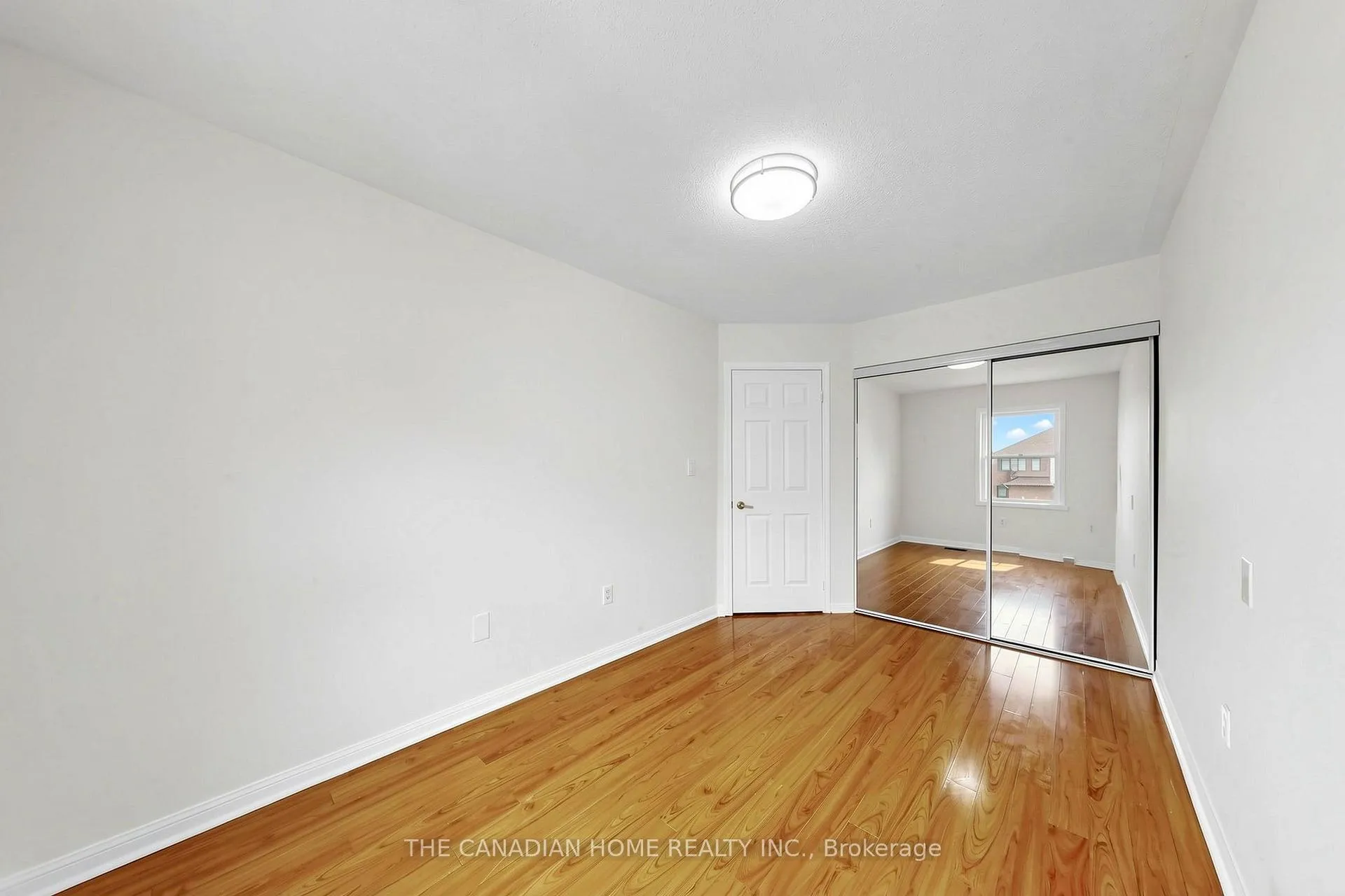 Photo 30 of 80 Mt Ranier Crescent E, Brampton, Sandringham-Wellington — HOMEH