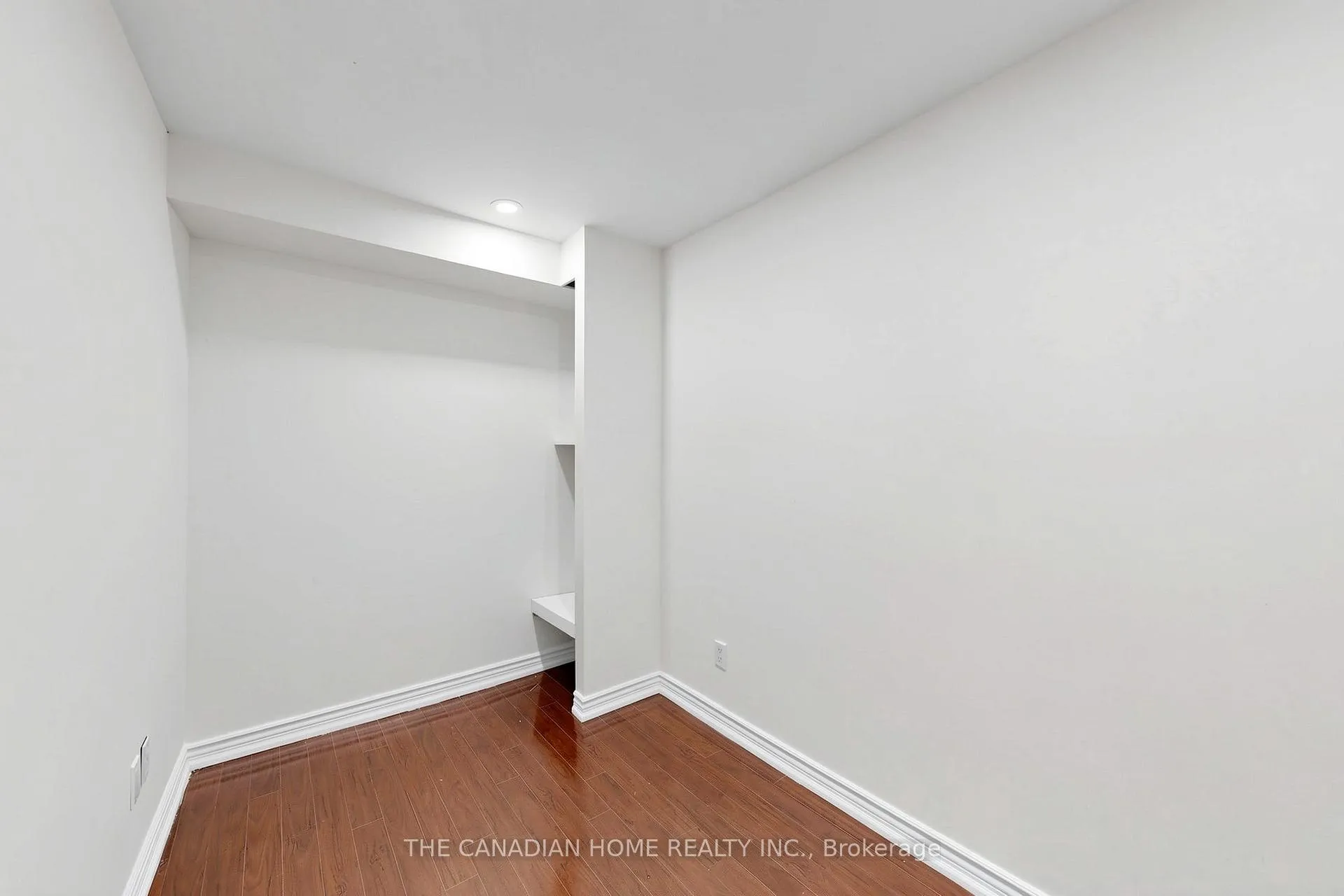 Photo 41 of 80 Mt Ranier Crescent E, Brampton, Sandringham-Wellington — HOMEH