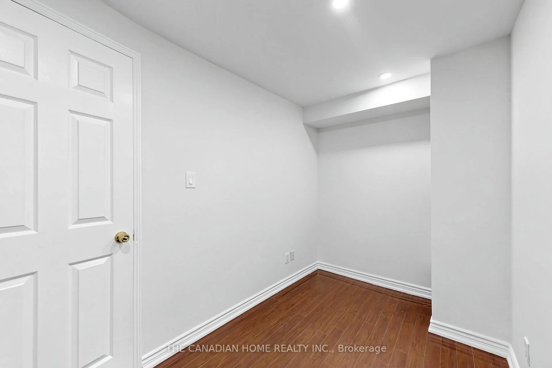 Photo 42 of 80 Mt Ranier Crescent E, Brampton, Sandringham-Wellington — HOMEH