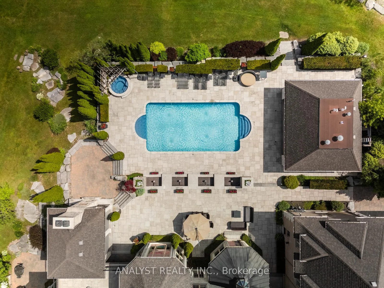 Photo 43 of 86 Eden Vale Drive, King, King City — HOMEH