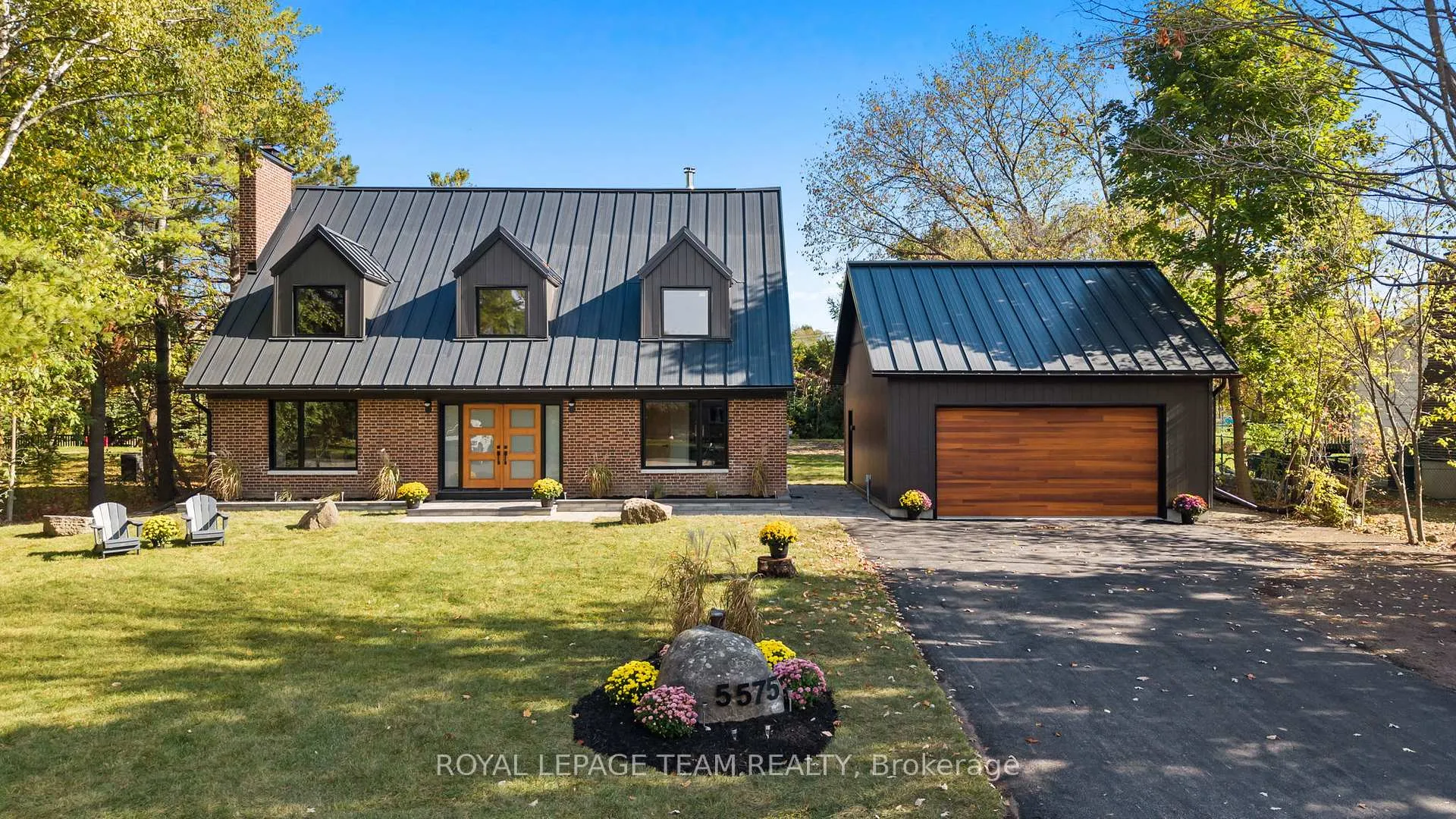Photo 3 of 5575 South Sunset Drive, Ottawa, Manotick Long Island & Nicholls Island — HOMEH