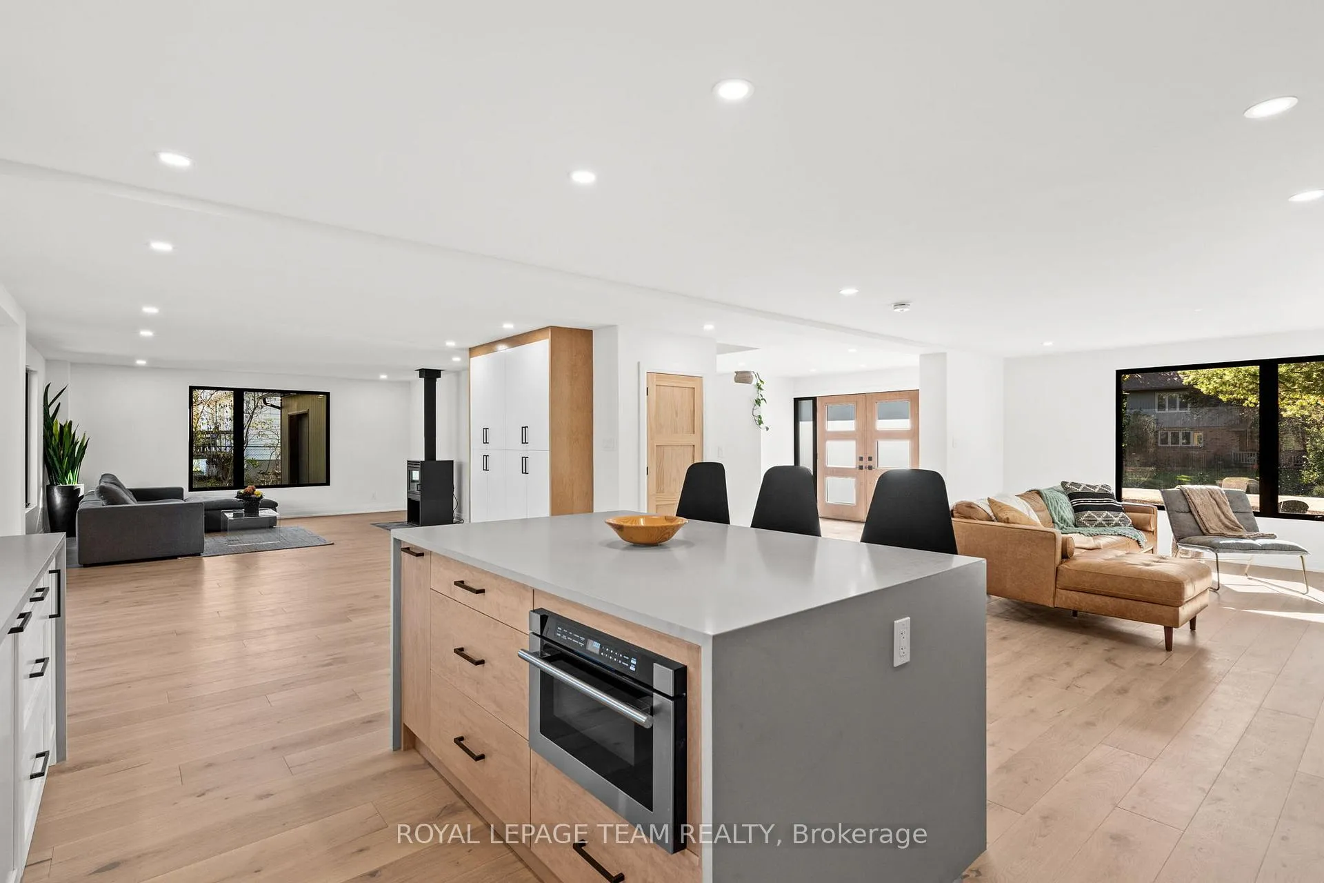 Photo 14 of 5575 South Sunset Drive, Ottawa, Manotick Long Island & Nicholls Island — HOMEH
