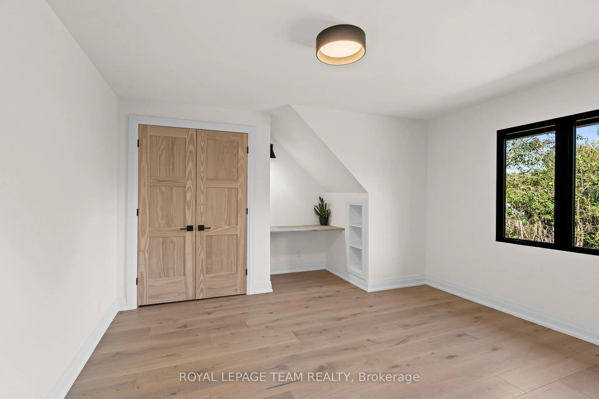 Photo 32 of 5575 South Sunset Drive, Ottawa, Manotick Long Island & Nicholls Island — HOMEH