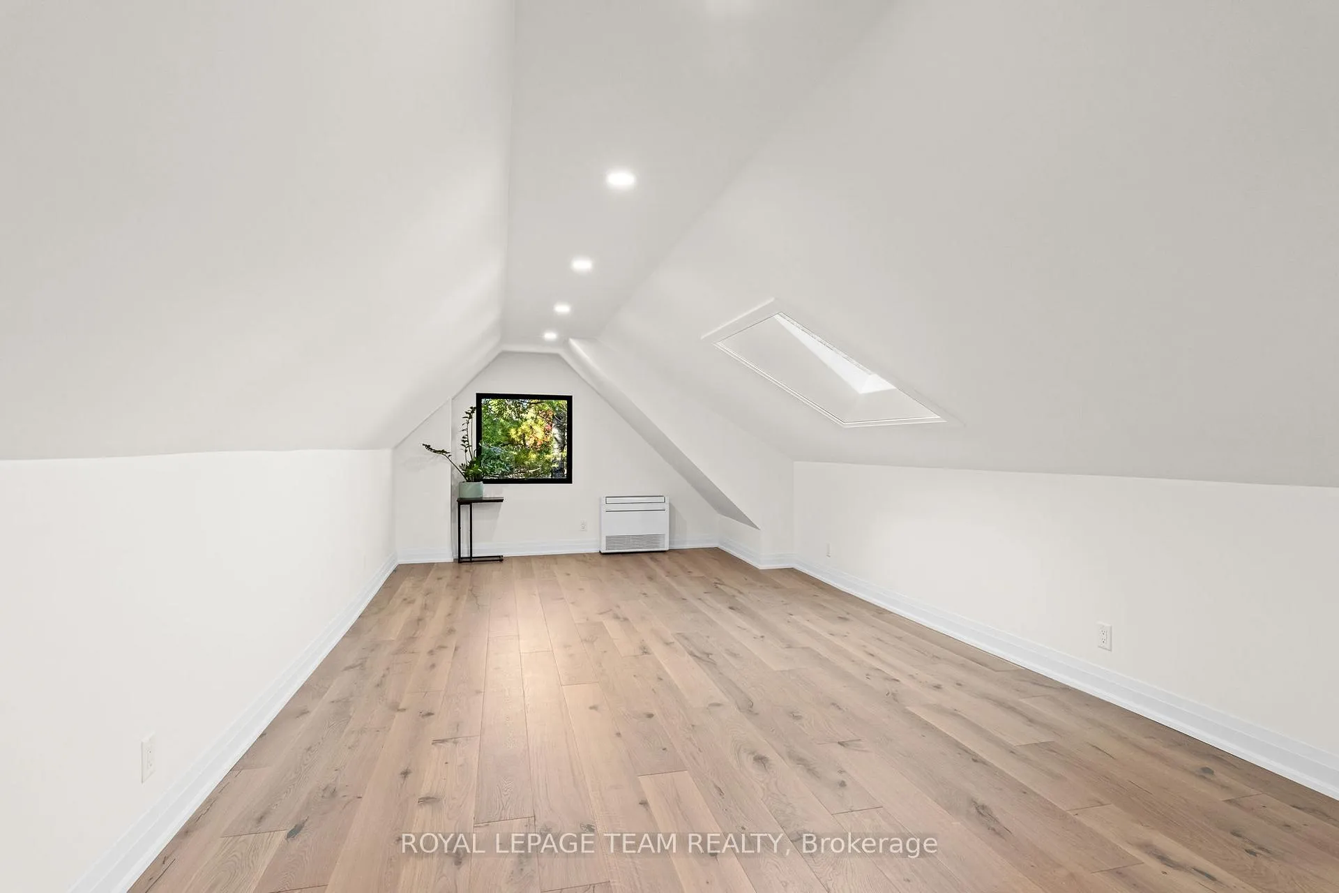Photo 41 of 5575 South Sunset Drive, Ottawa, Manotick Long Island & Nicholls Island — HOMEH