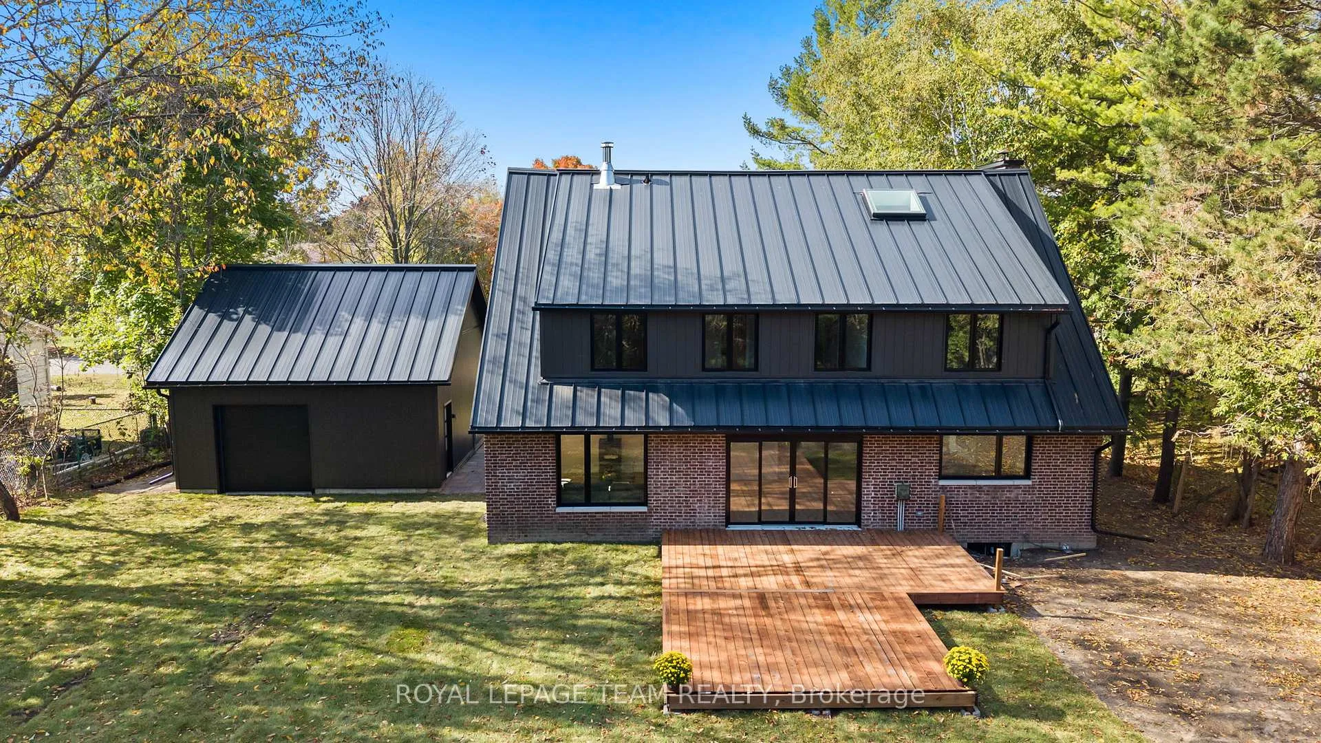Photo 42 of 5575 South Sunset Drive, Ottawa, Manotick Long Island & Nicholls Island — HOMEH