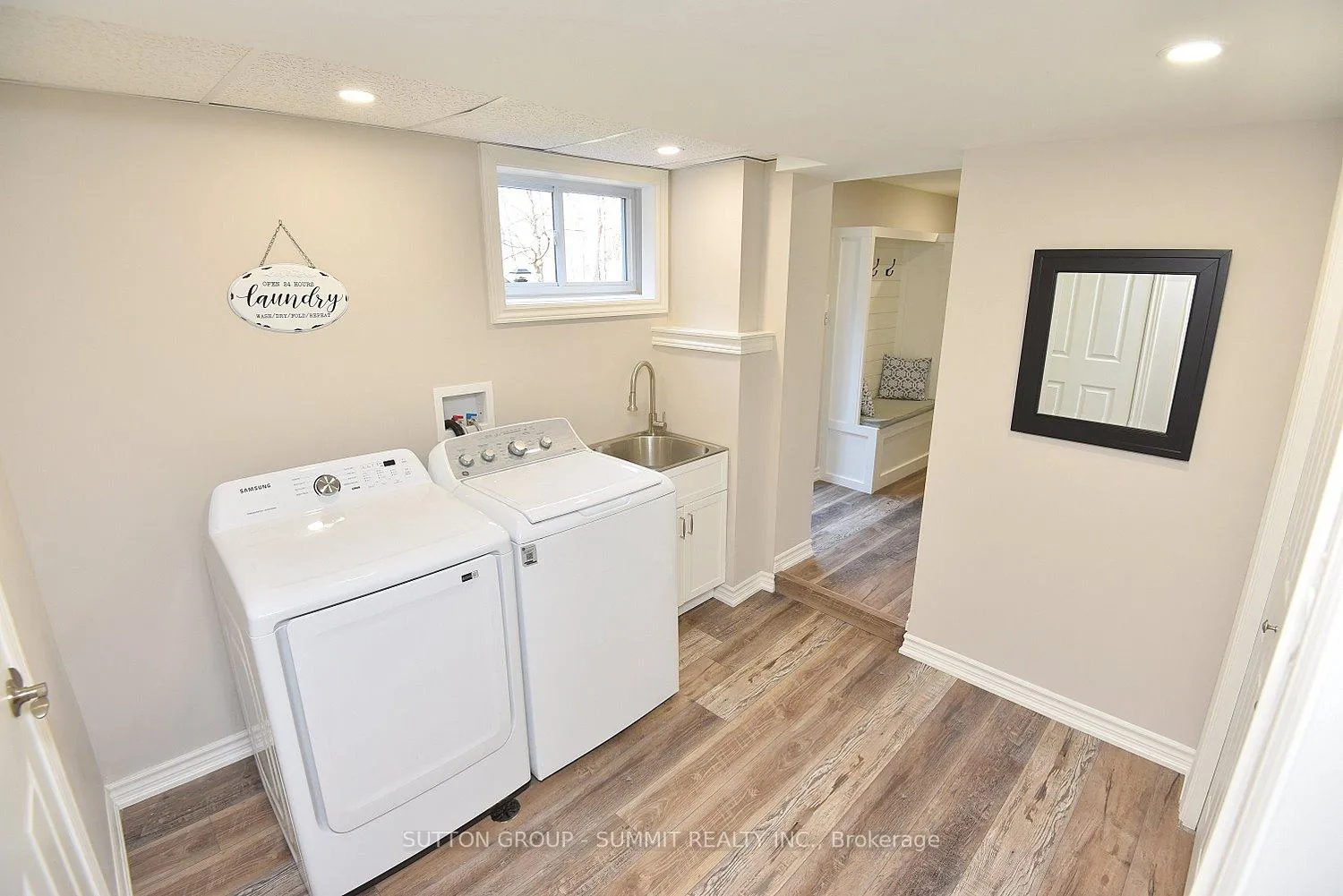 Photo 22 of 181 Carlisle Road, Hamilton, Rural Flamborough — HOMEH