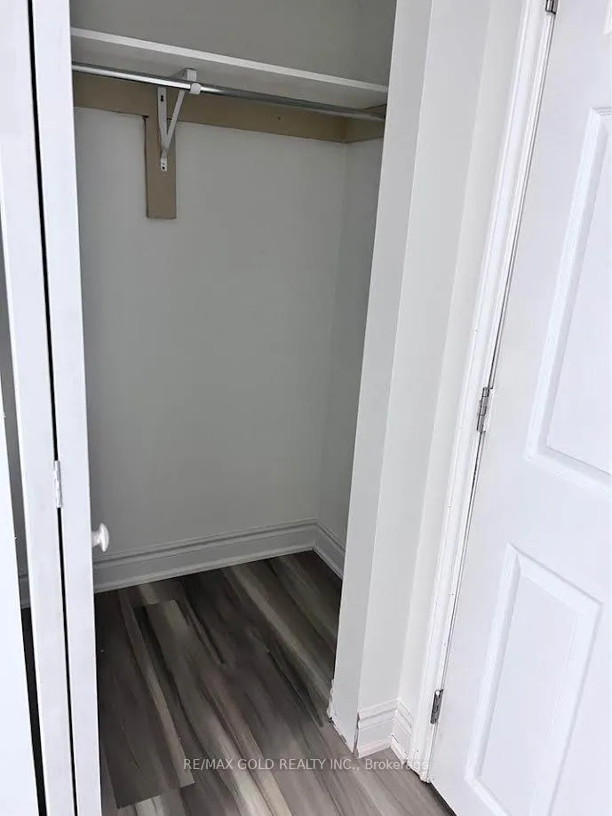 Photo 22 of Unit Bsmt, 26 Hardgate Crescent, Brampton, Northwest Sandalwood Parkway — HOMEH