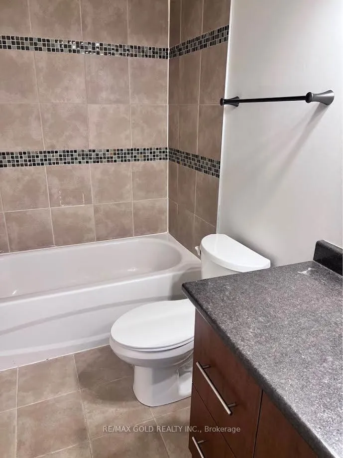 Photo 24 of Unit Bsmt, 26 Hardgate Crescent, Brampton, Northwest Sandalwood Parkway — HOMEH