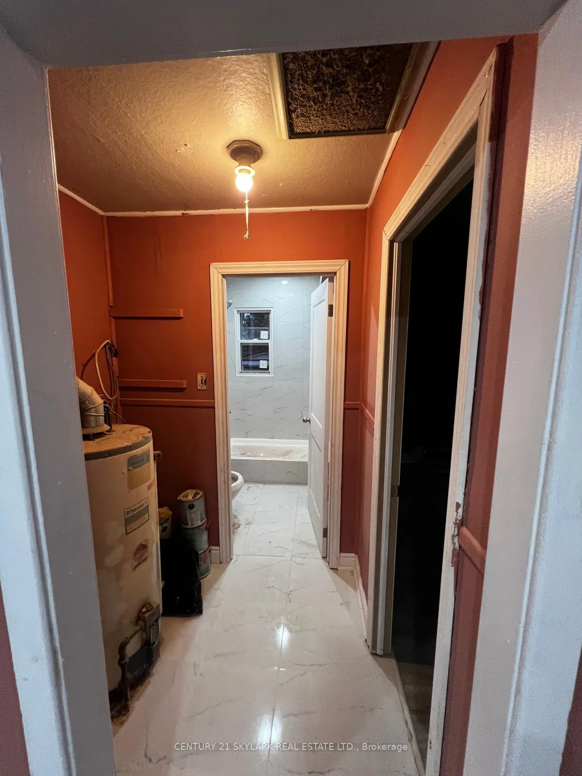 Photo 7 of 152 Selkirk Avenue, Hamilton, Normanhurst — HOMEH