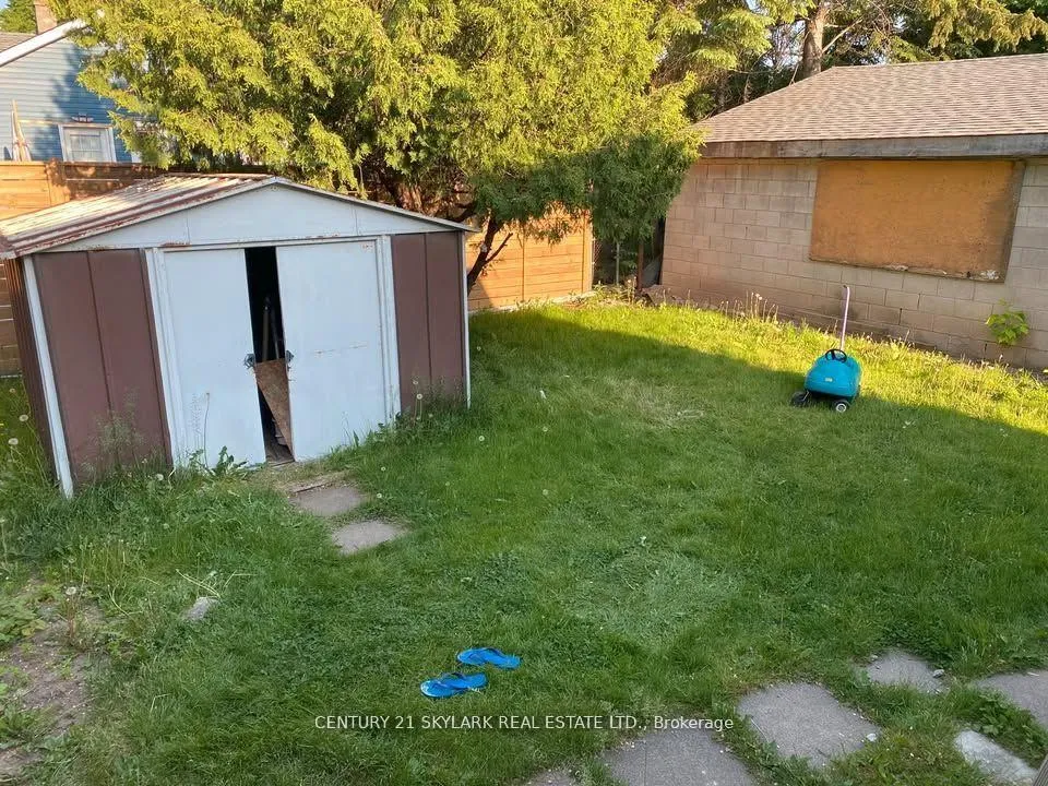 Photo 12 of 152 Selkirk Avenue, Hamilton, Normanhurst — HOMEH