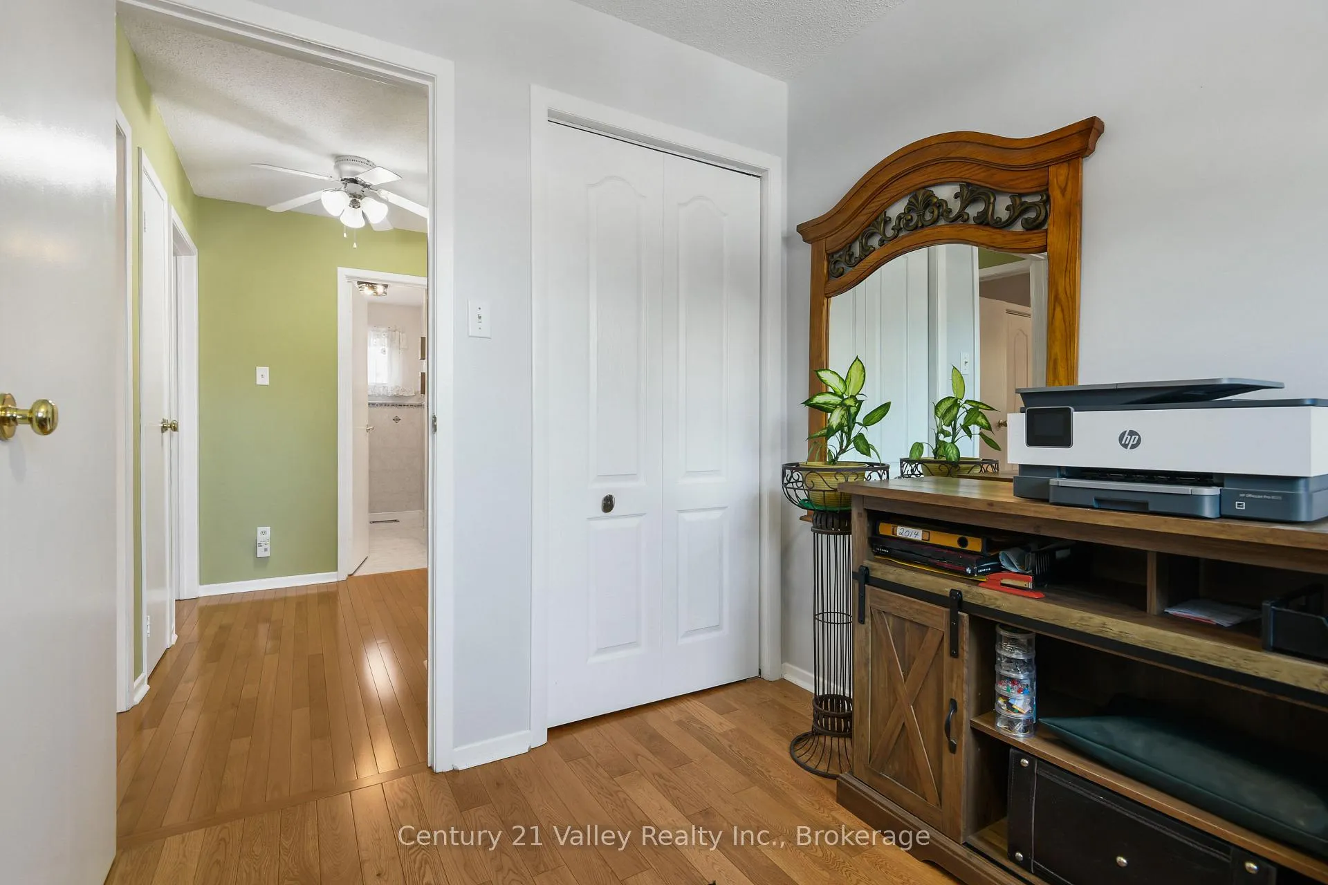 Photo 24 of 862 Kedrosky Drive, Renfrew — HOMEH