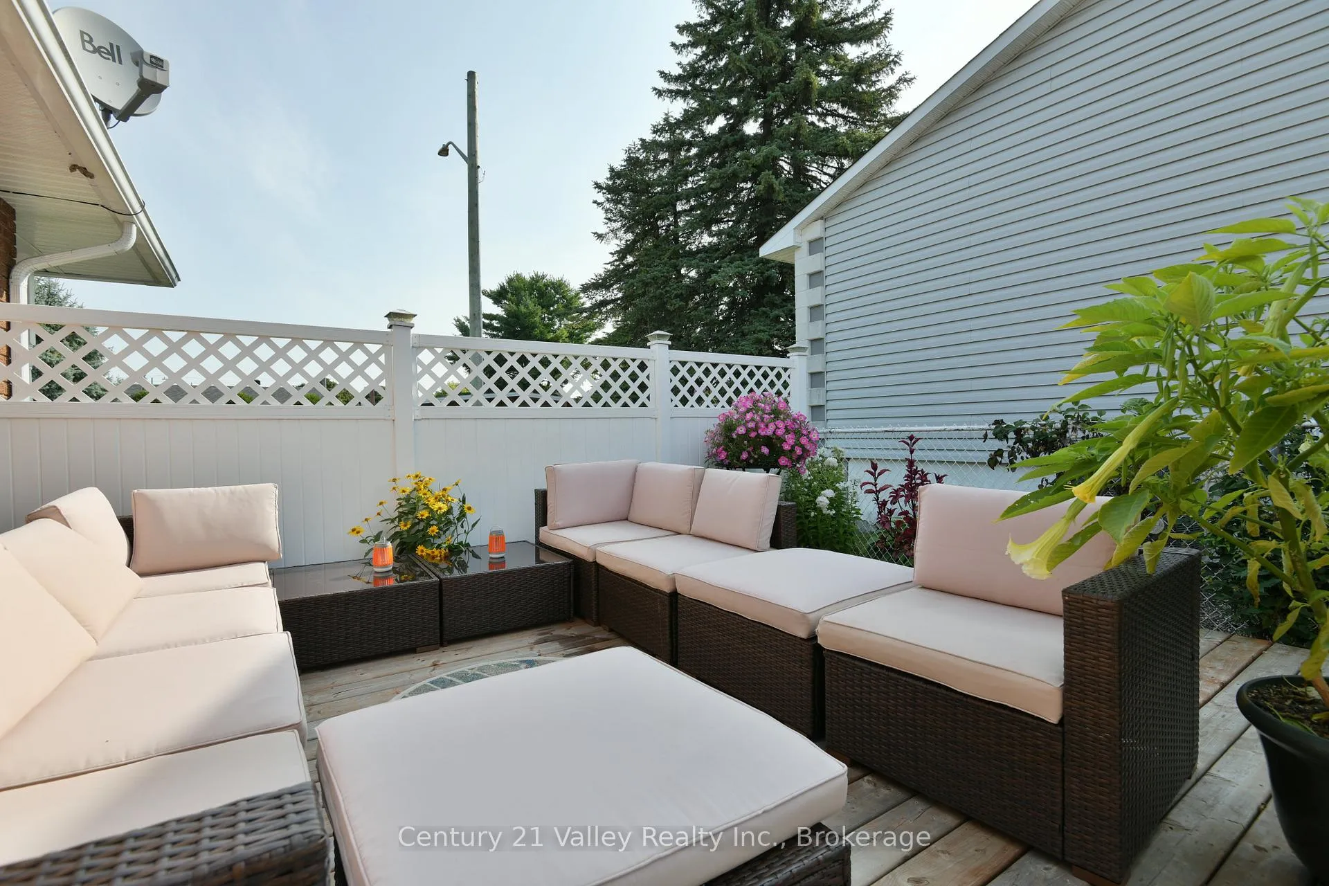Photo 34 of 862 Kedrosky Drive, Renfrew — HOMEH