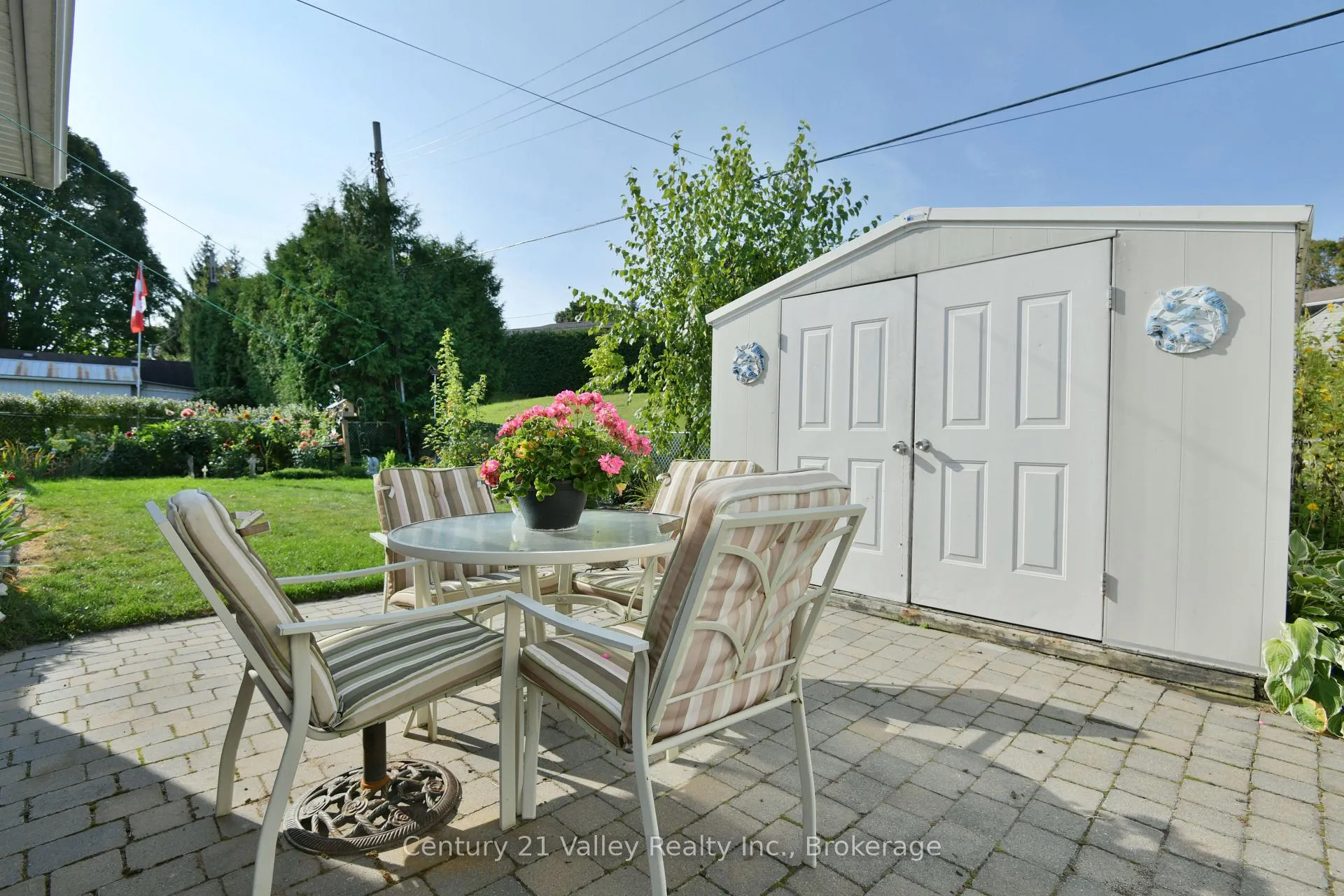Photo 38 of 862 Kedrosky Drive, Renfrew — HOMEH