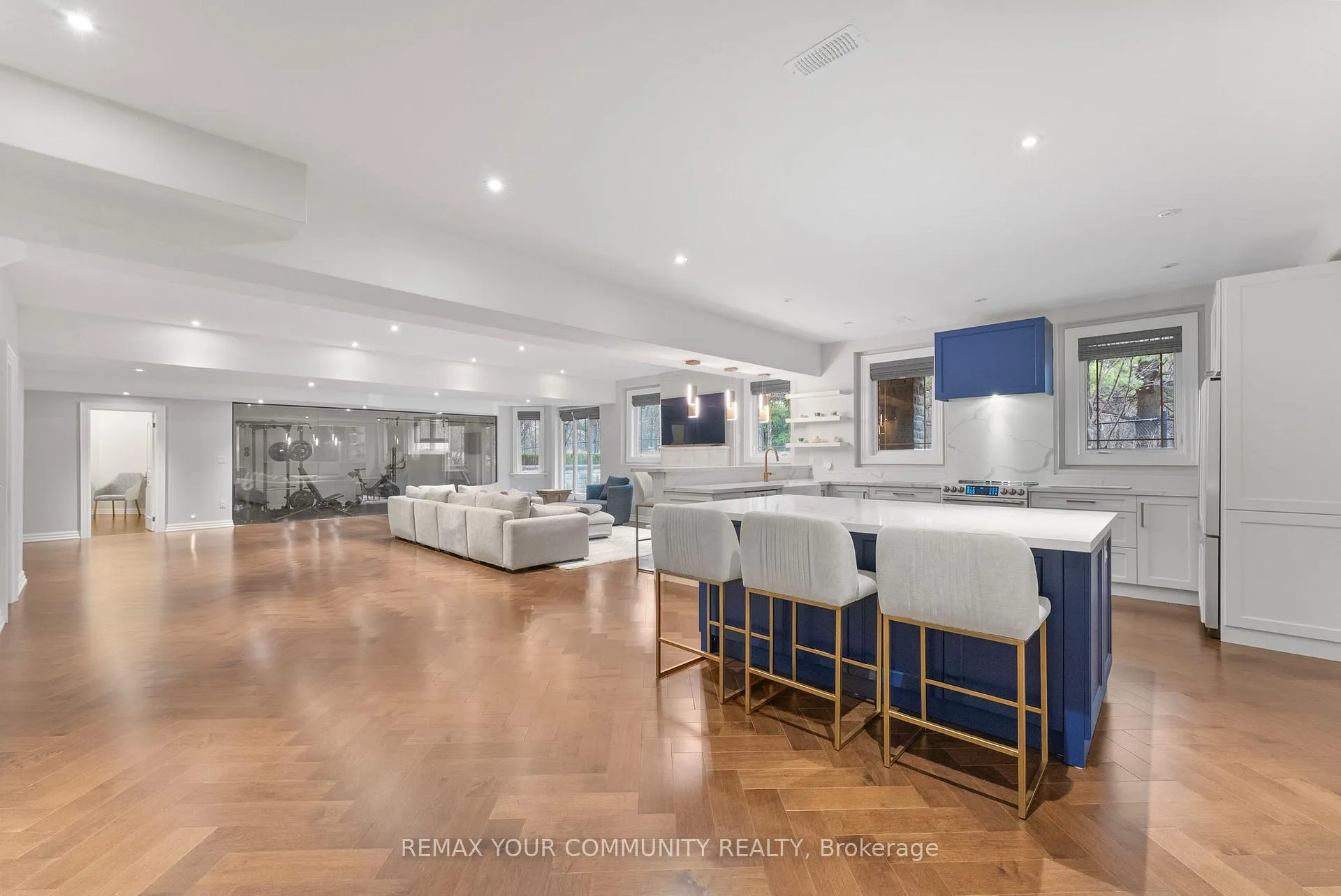 Photo 24 of 21 Bute Court, Vaughan, Maple — HOMEH