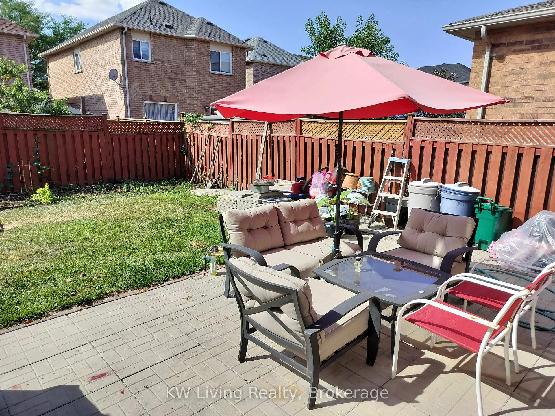 Photo 7 of 19 MacBride Crescent, Vaughan, Maple — HOMEH