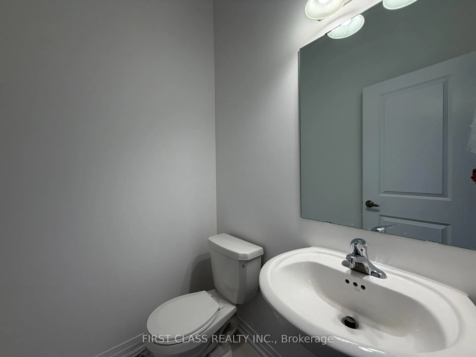 Photo 5 of 113 Manuel Street, Stratford — HOMEH