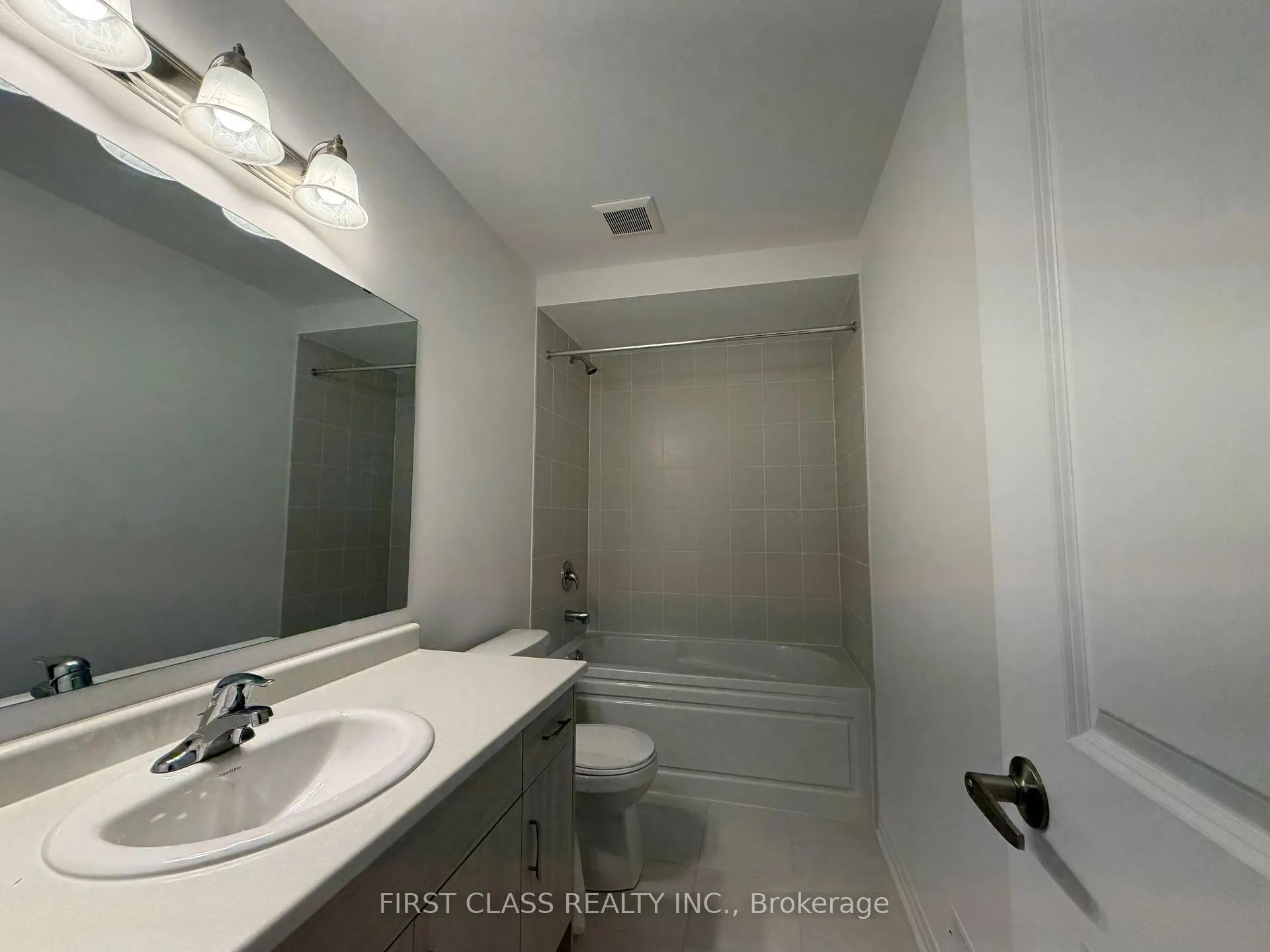 Photo 23 of 113 Manuel Street, Stratford — HOMEH
