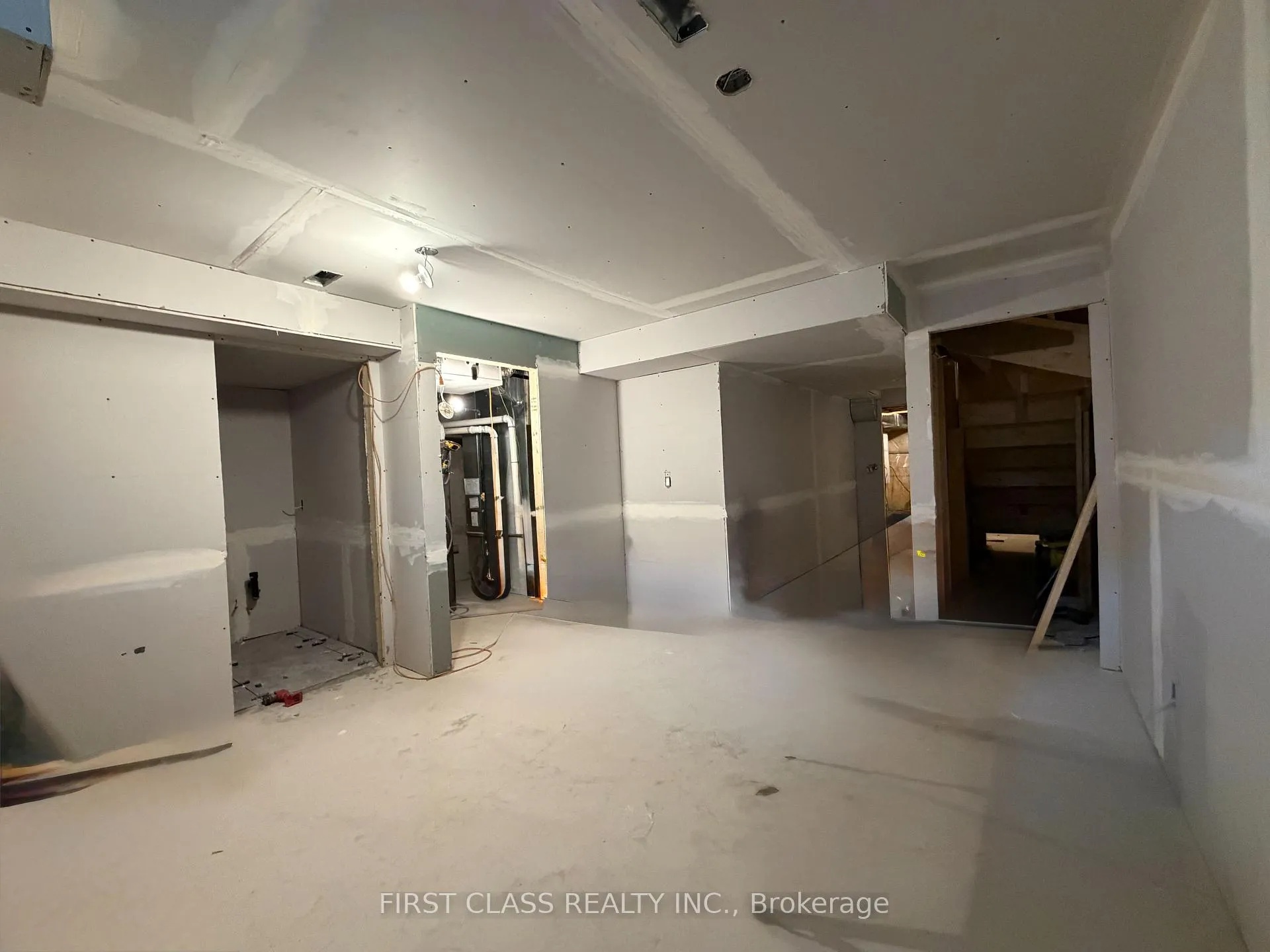 Photo 25 of 113 Manuel Street, Stratford — HOMEH