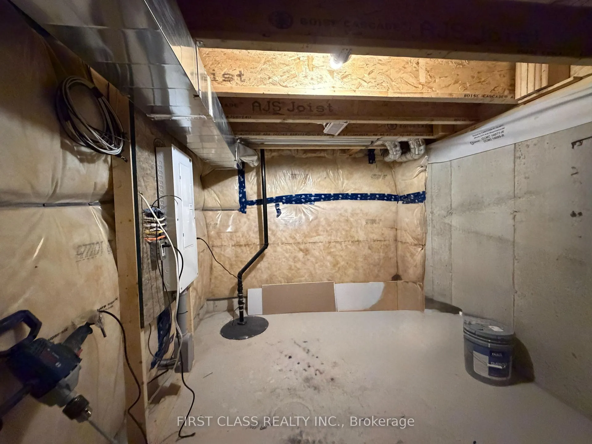 Photo 26 of 113 Manuel Street, Stratford — HOMEH