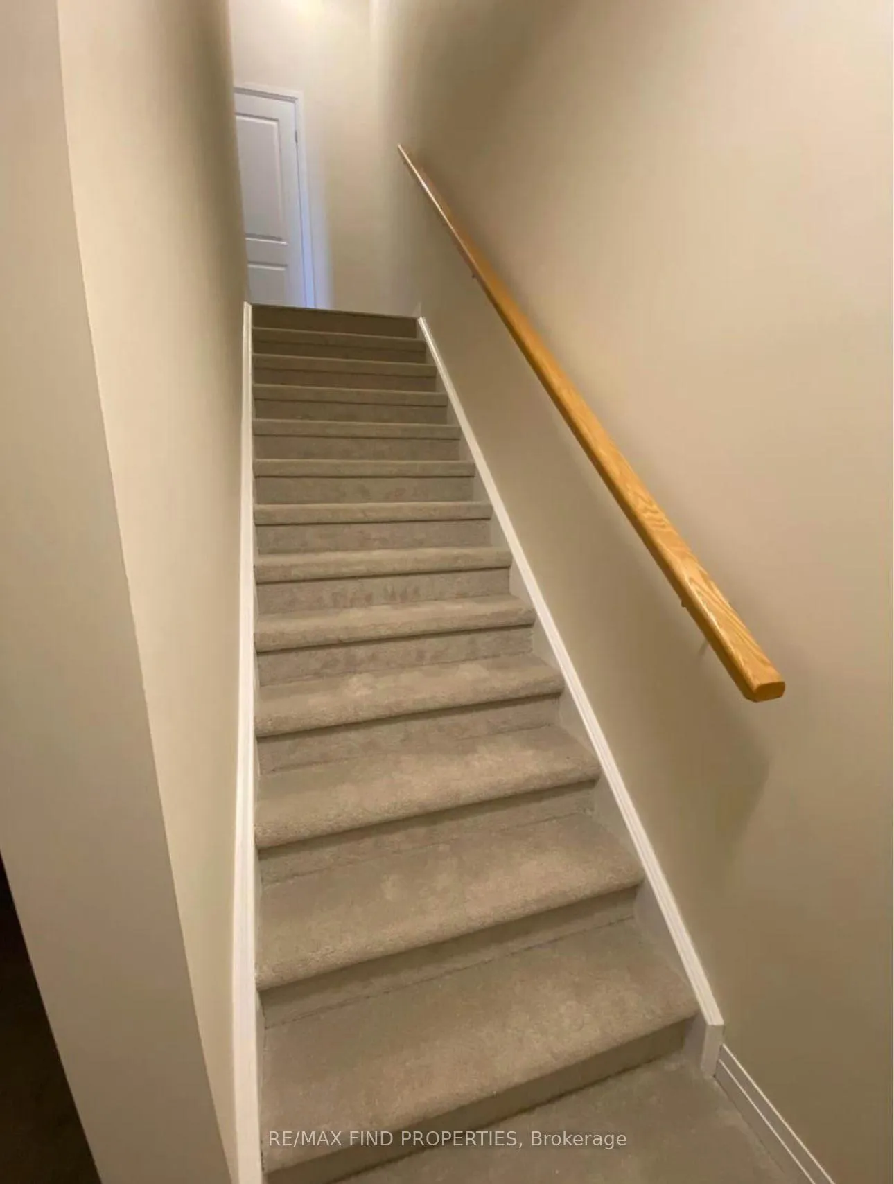 Photo 6 of 20 Vitality Drive, Kitchener, Huron Park — HOMEH