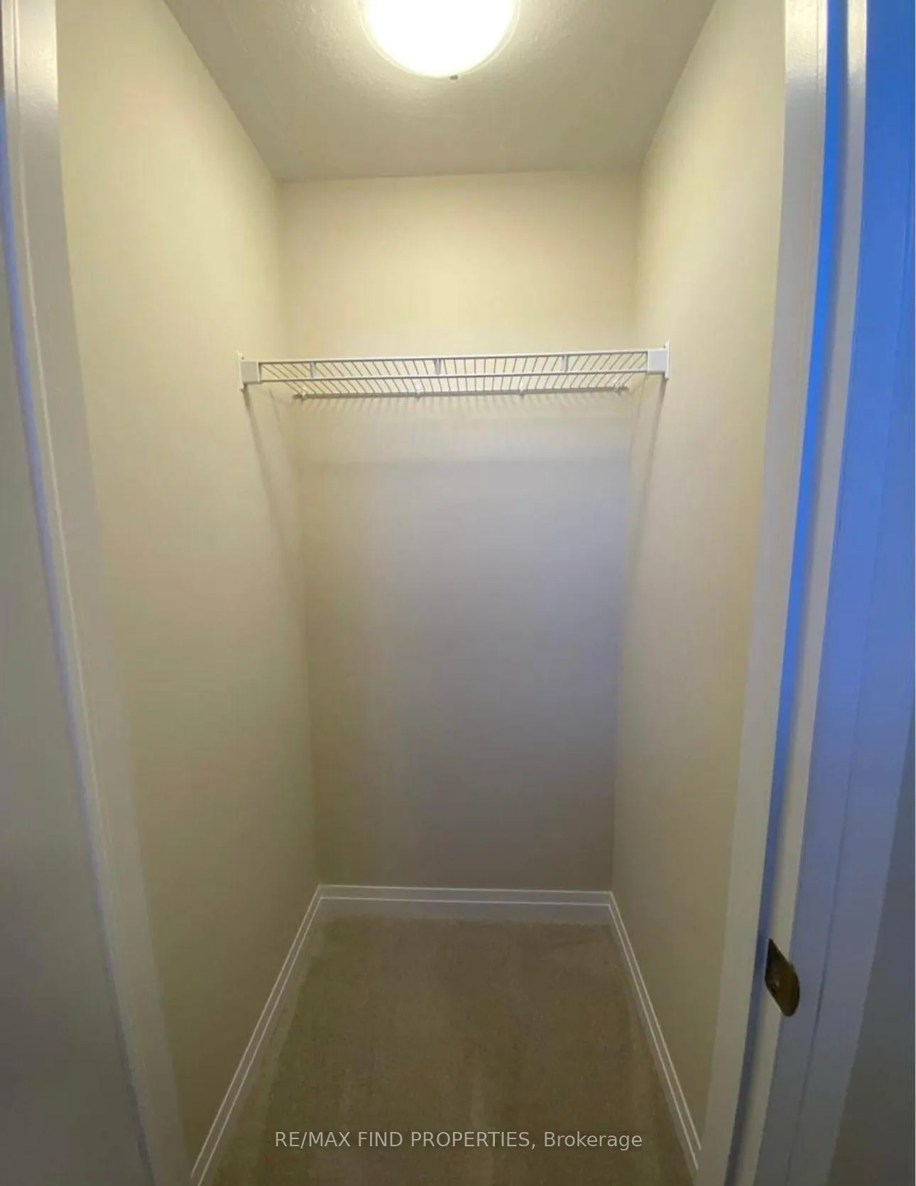Photo 9 of 20 Vitality Drive, Kitchener, Huron Park — HOMEH