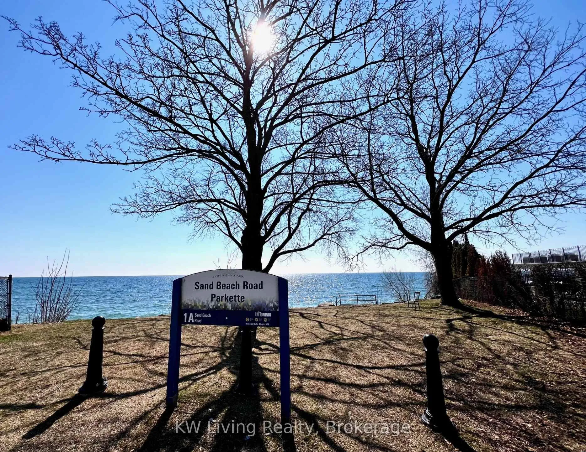 Photo 31 of 74 Murrie Street, Etobicoke, Mimico — HOMEH