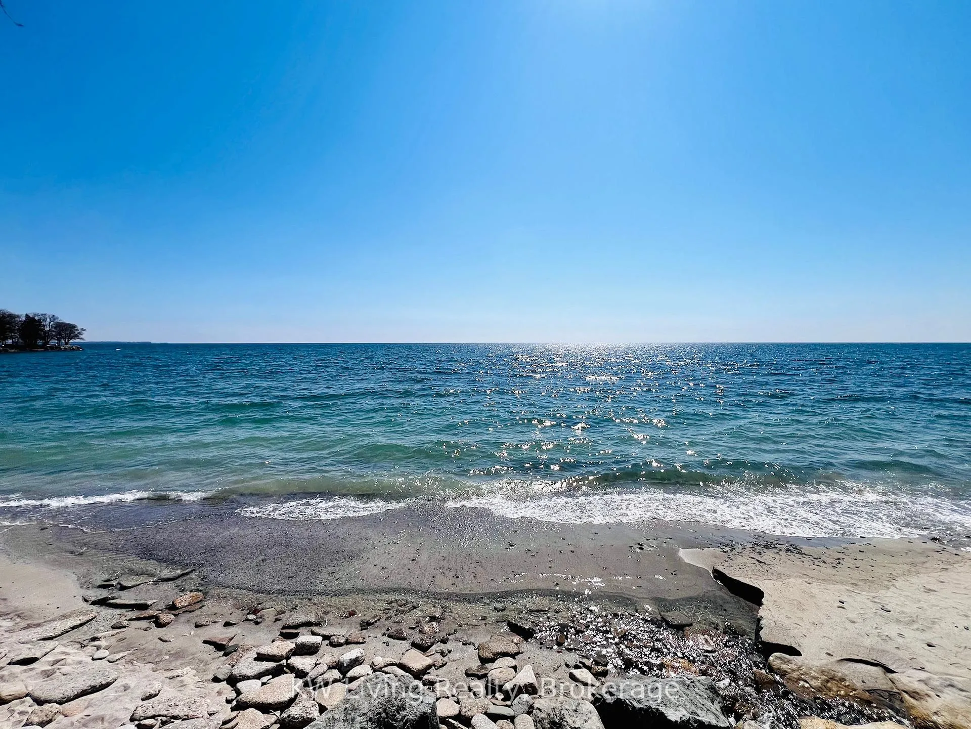Photo 32 of 74 Murrie Street, Etobicoke, Mimico — HOMEH
