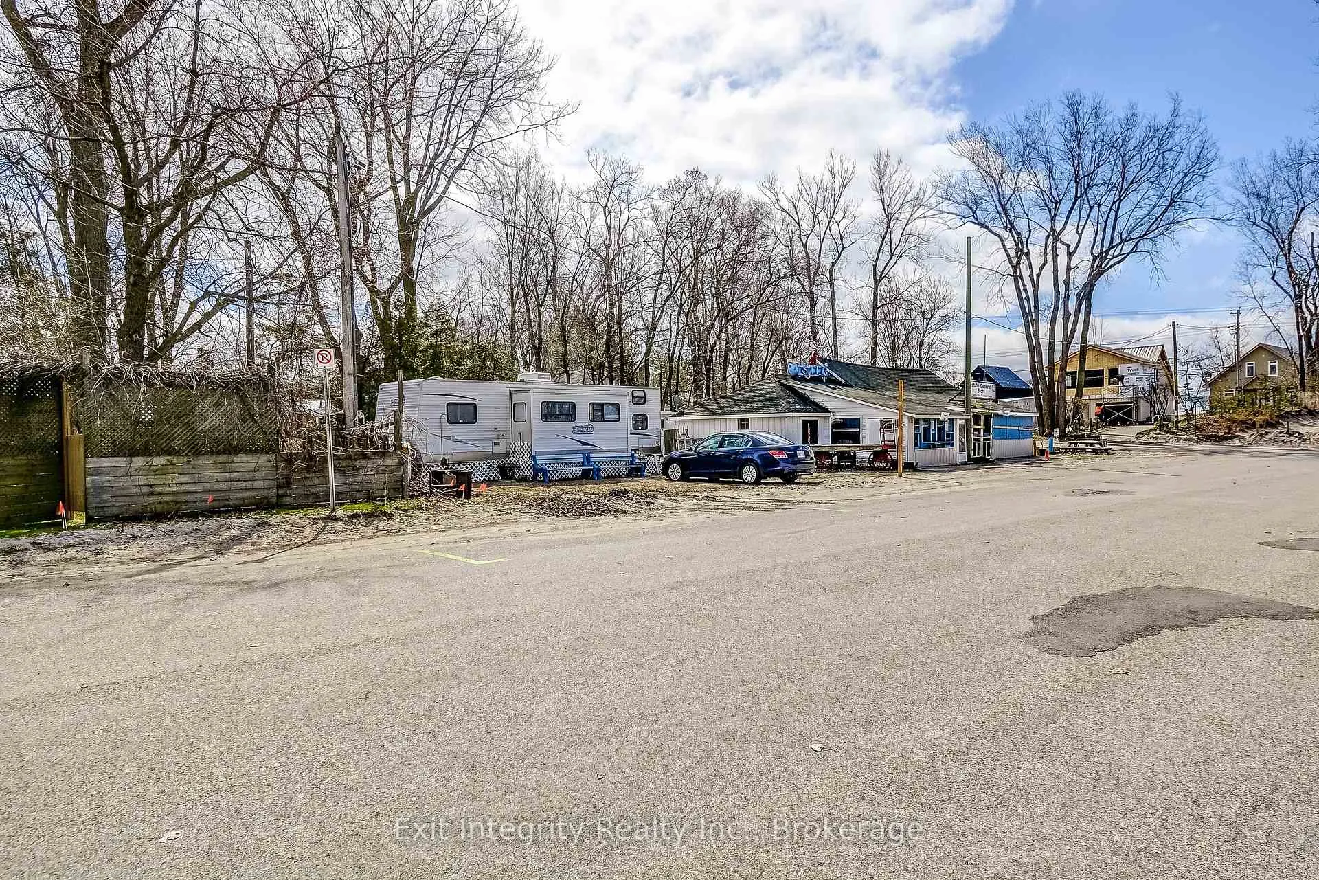 Photo 40 of 2 Beach Avenue, Norfolk, Long Point — HOMEH
