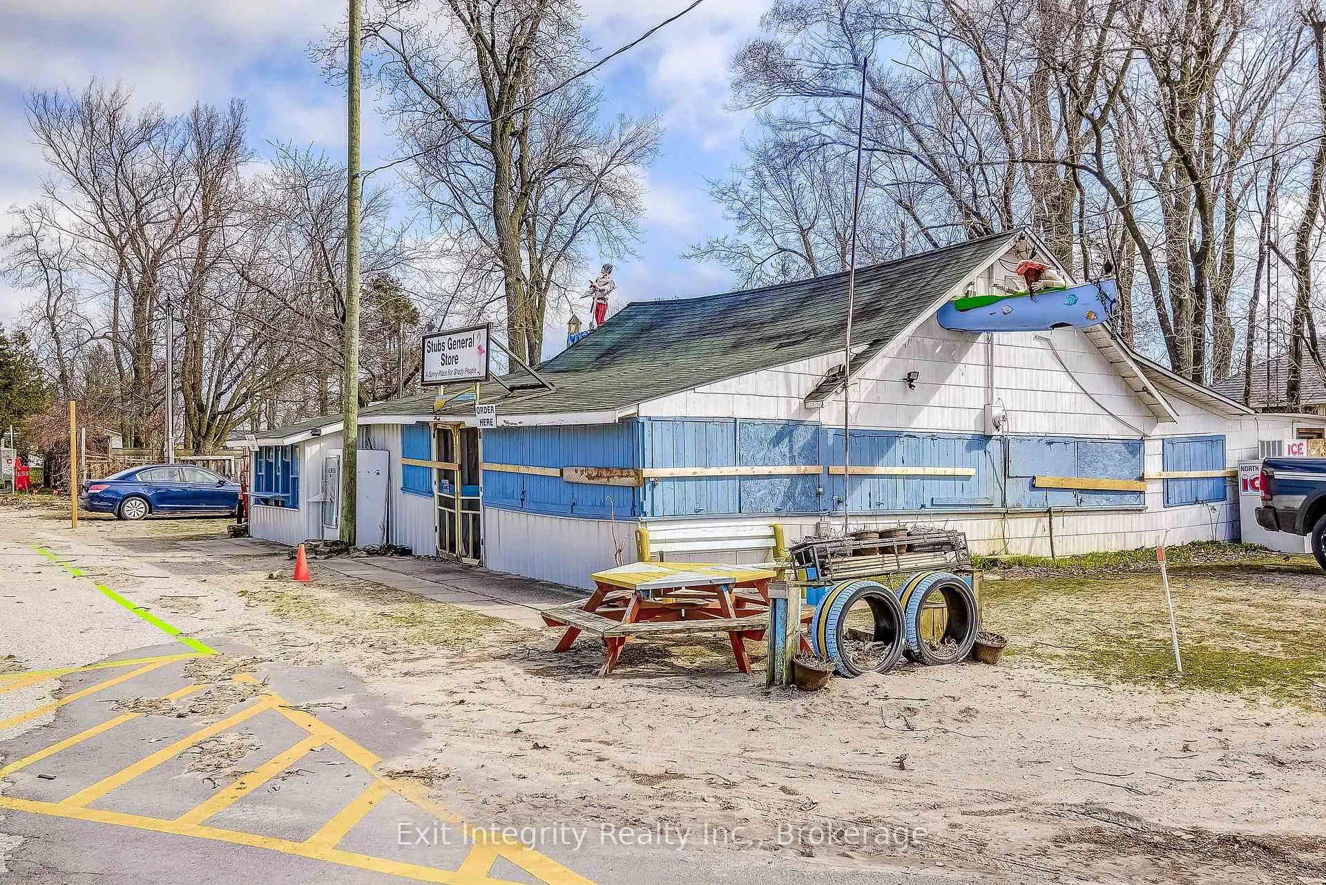 Photo 8 of 2 Beach Avenue, Norfolk, Long Point — HOMEH
