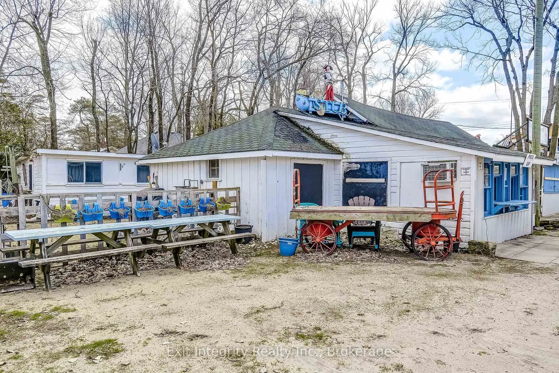 Photo 44 of 2 Beach Avenue, Norfolk, Long Point — HOMEH